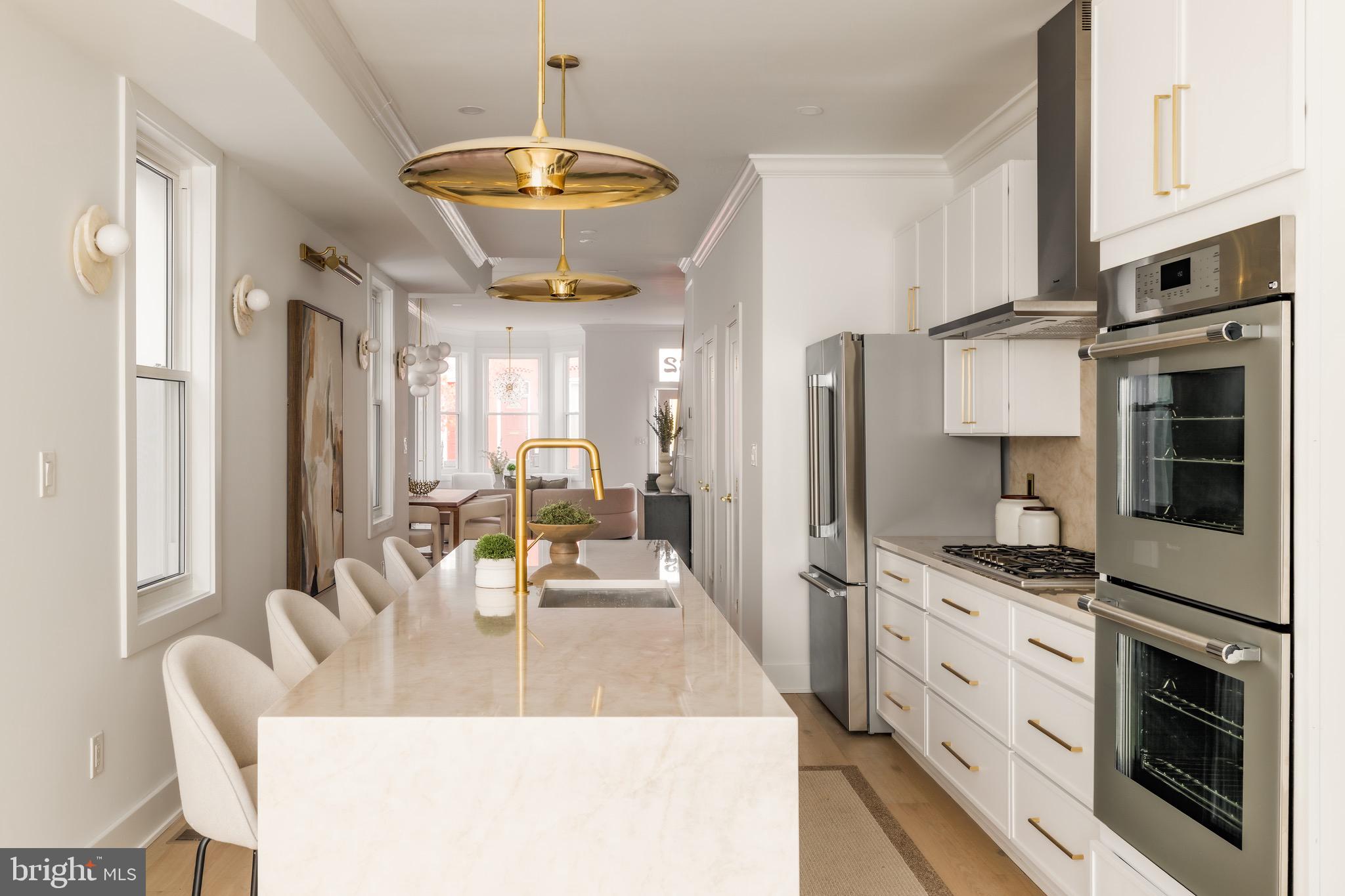 932 FRENCH STREET NW