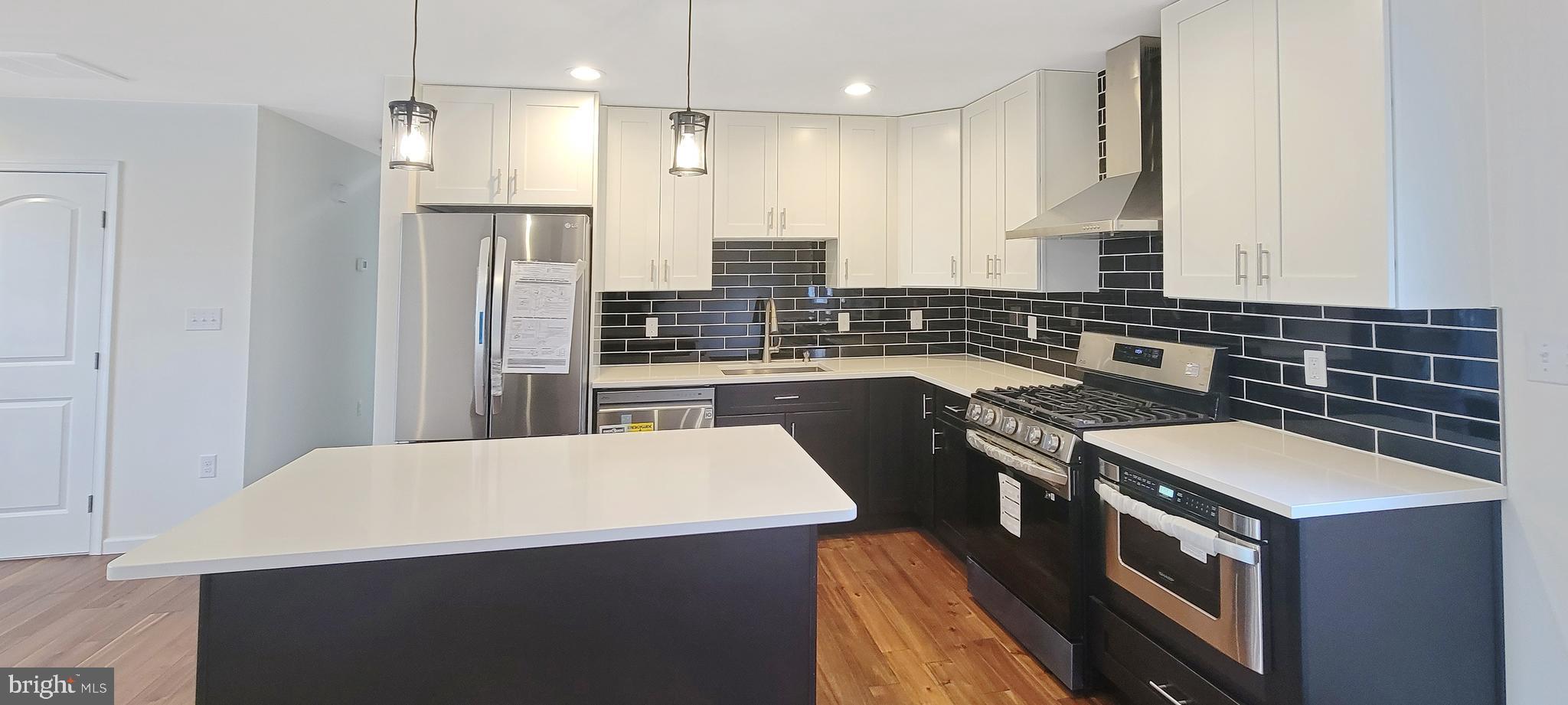 DALE CITY - Residential