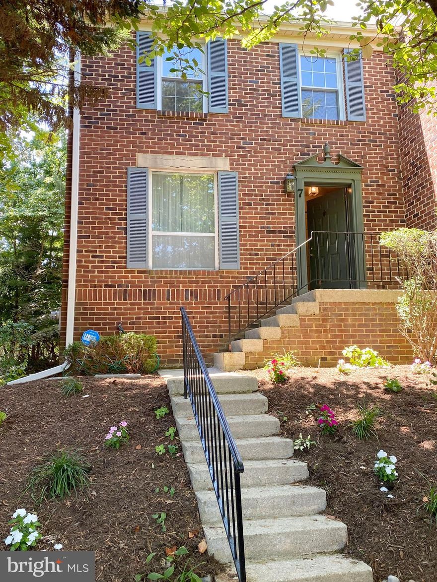 Rarely available semi-detached/duplex brick home on a quiet and well manicured cul-de-sac in highly desirable Mariner's Point neighborhood. This spacious brick home boasts 4 bedrooms and 3.5 bathrooms ready to customize to your personal taste.  Work where you live.  Enough room and convenience for telework/work from home office. The lower level consists of a fully-finished walkout basement with bedroom, family room and wood burning fireplace. Private driveway plus off street parking for guests. Vibrant neighborhood with private pool and community center, Walking distance to supermarket, restaurants and shopping.   Minutes to Quiet Waters Park, Eastport and downtown Annapolis!  Boat Slip Rental Possible.  Easy commute to Baltimore, DC, VA.  A triple bonus: Location, Price and Amenities with low HOA fee.  Come quickly to see this home and start building your memories. Don't Miss Out. Home Warranty included!