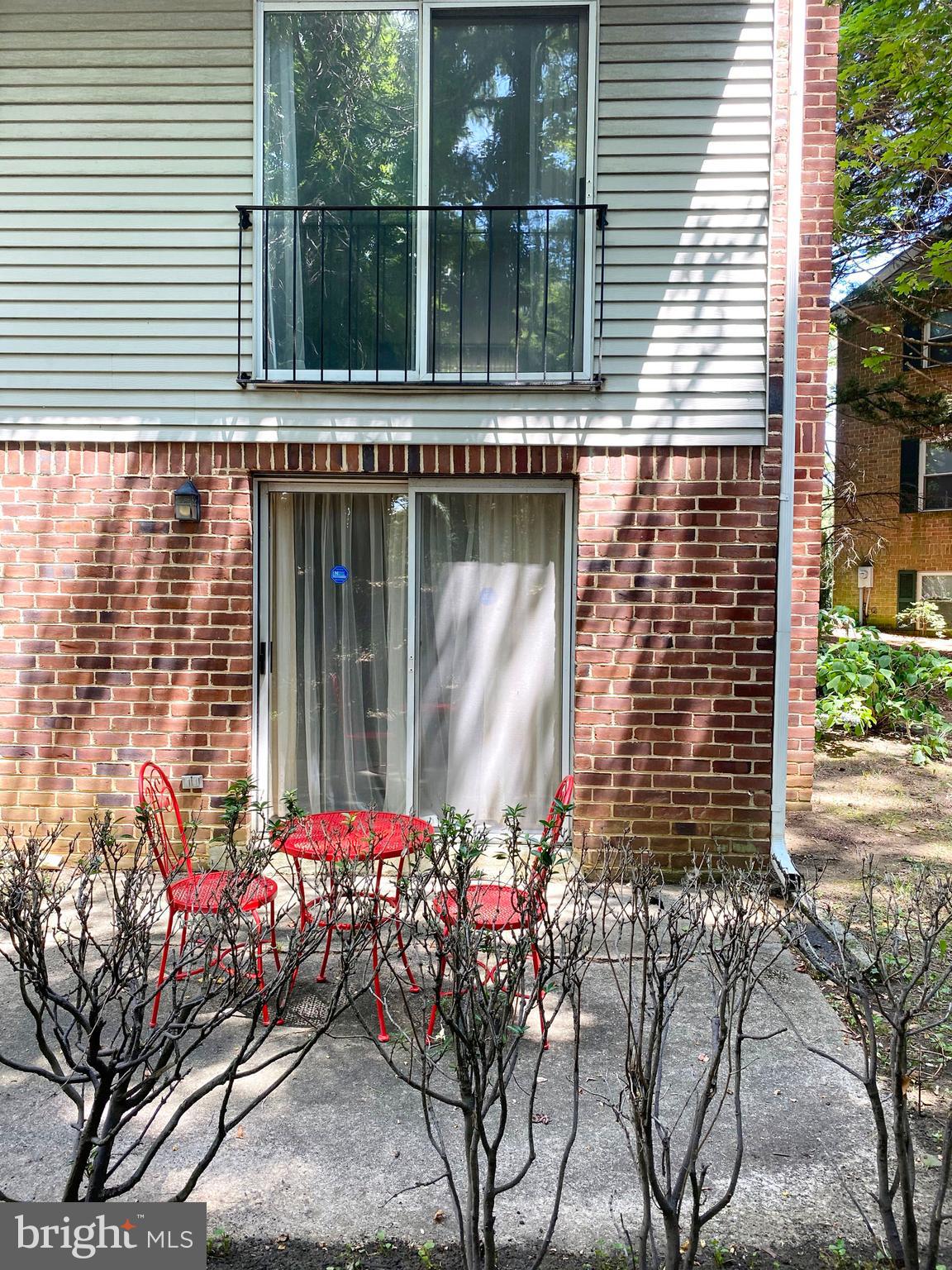 ANNAPOLIS ROADS WEST - Residential