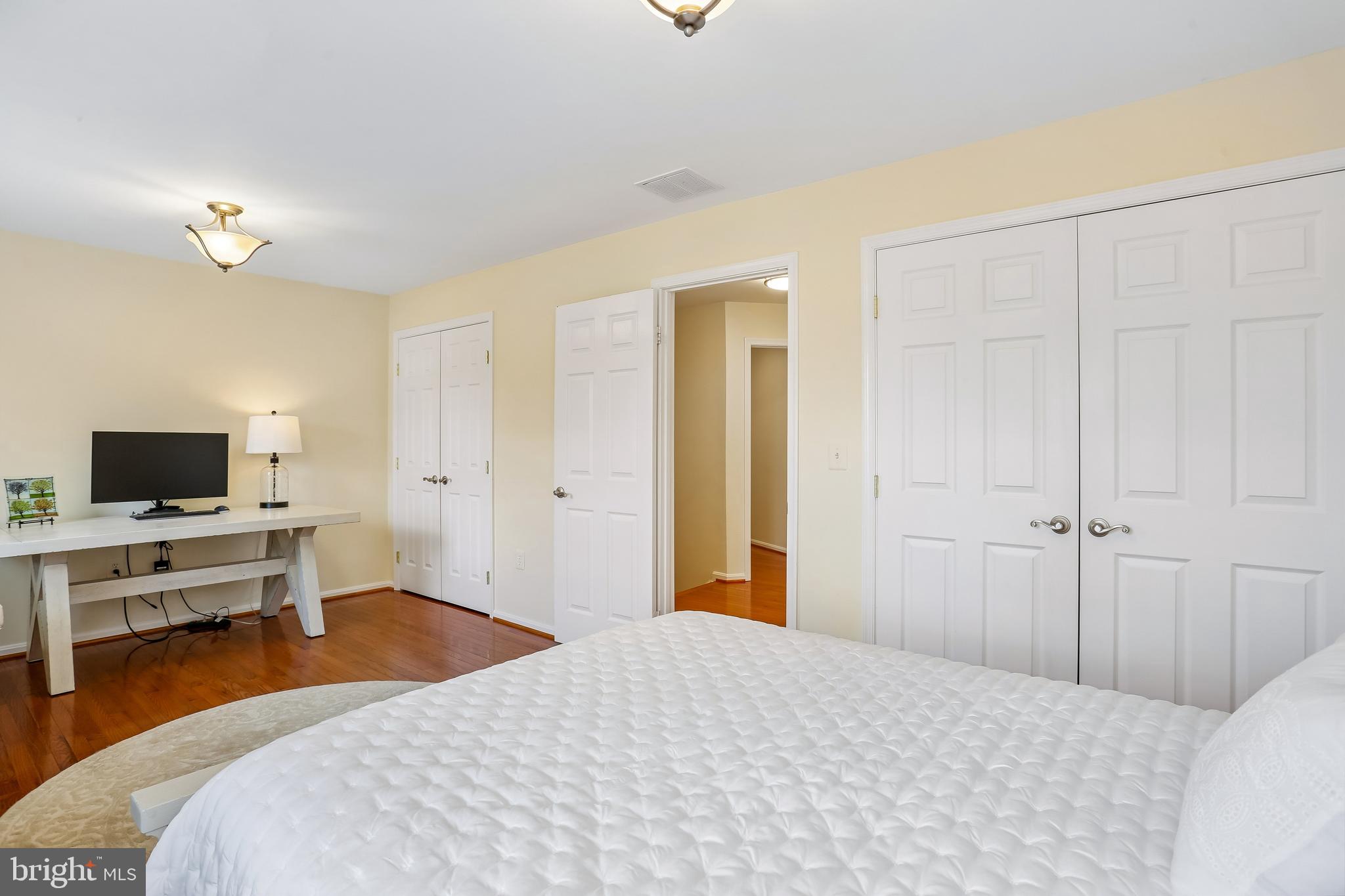 ORCHARD HILLS - Residential