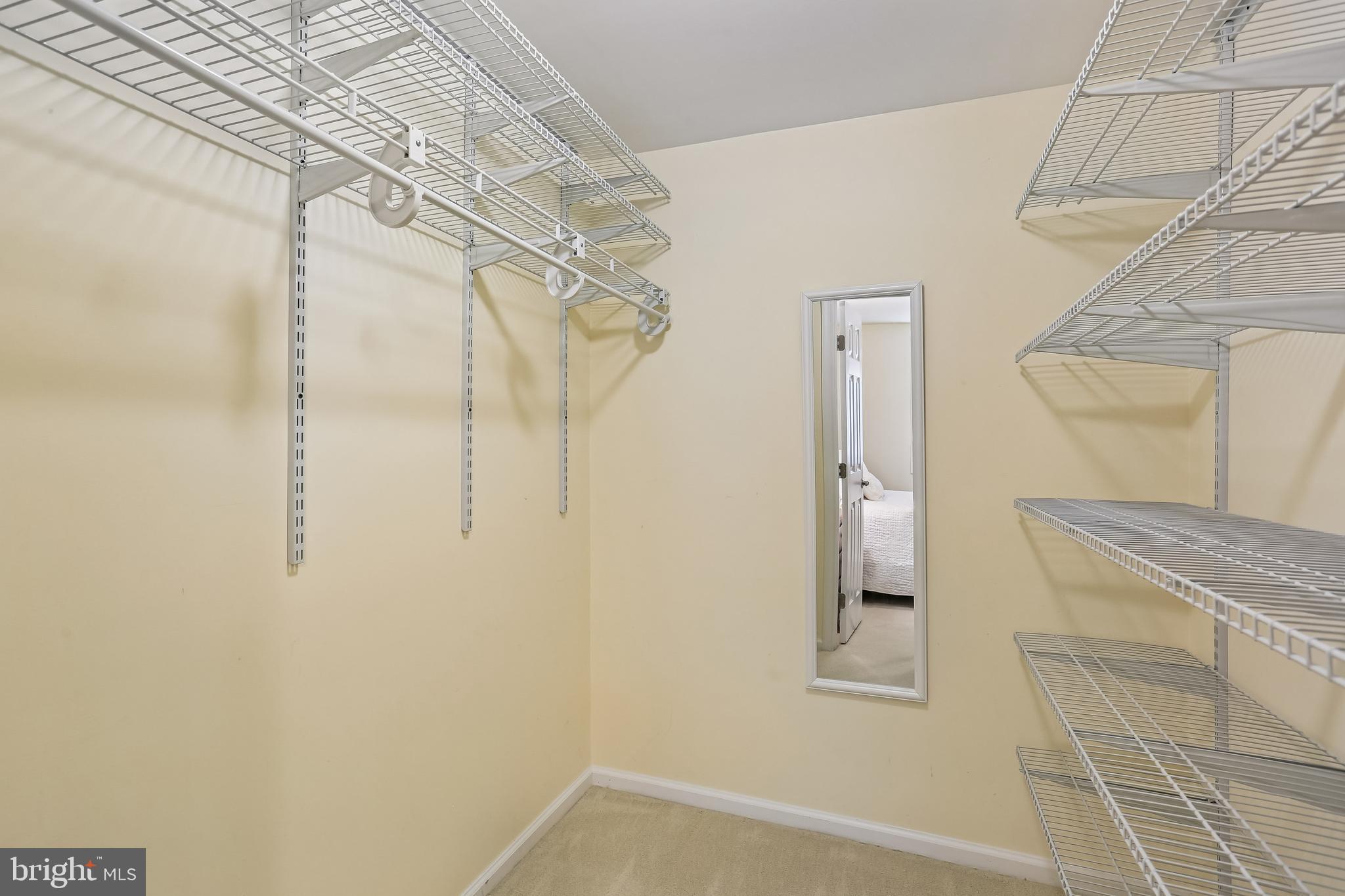 ORCHARD HILLS - Residential