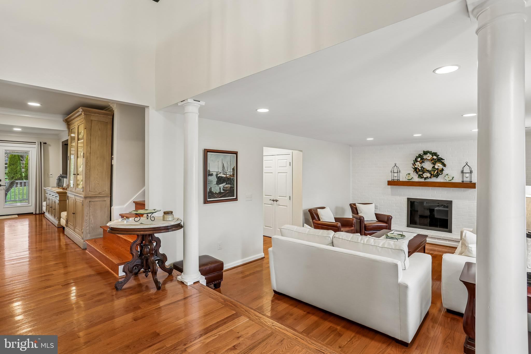 ORCHARD HILLS - Residential