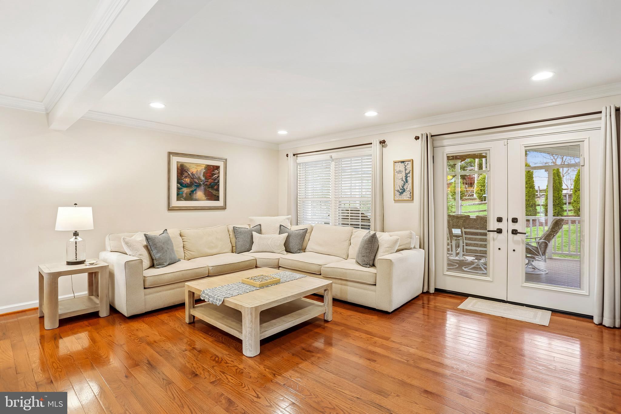 ORCHARD HILLS - Residential