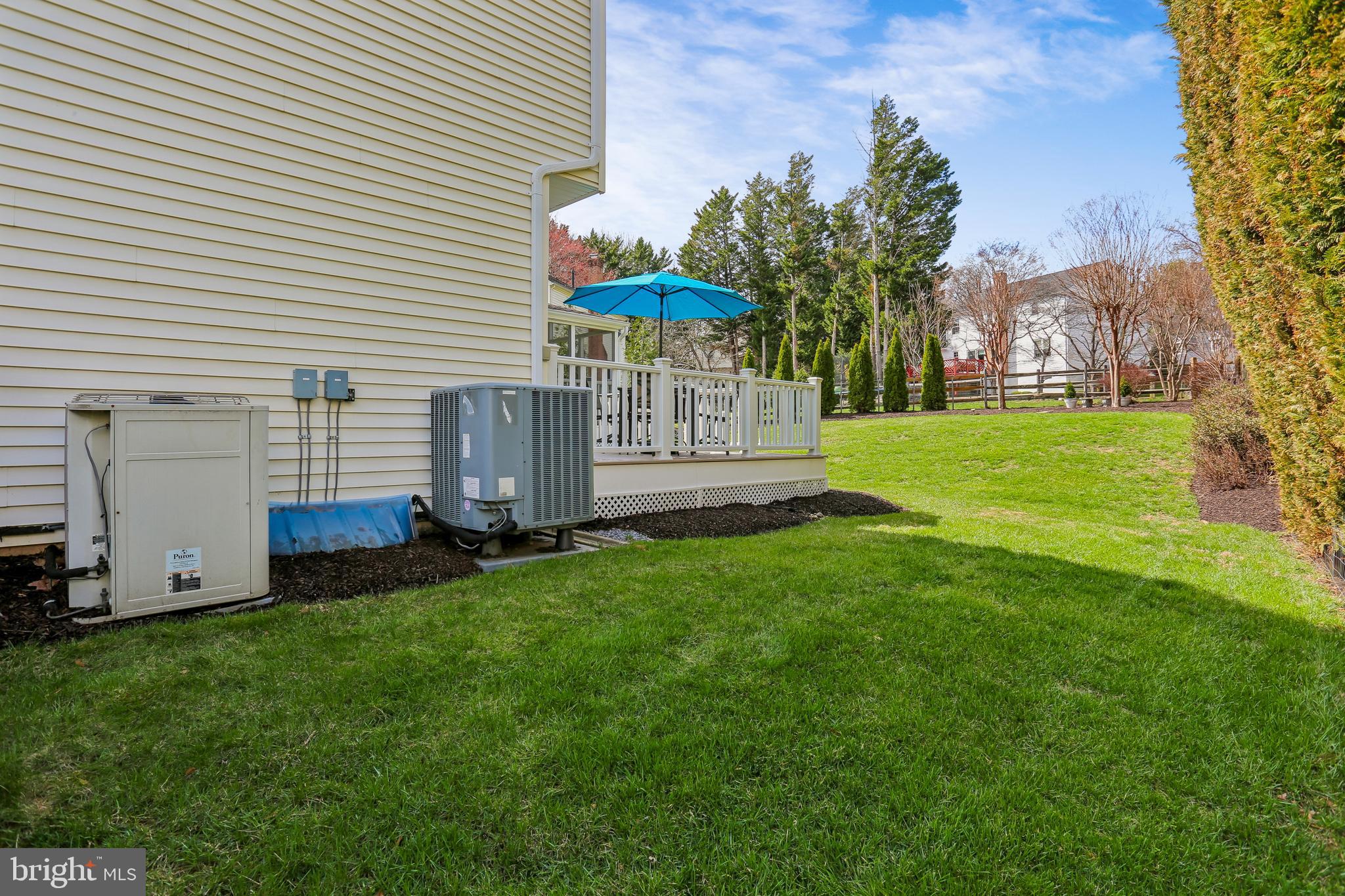 ORCHARD HILLS - Residential