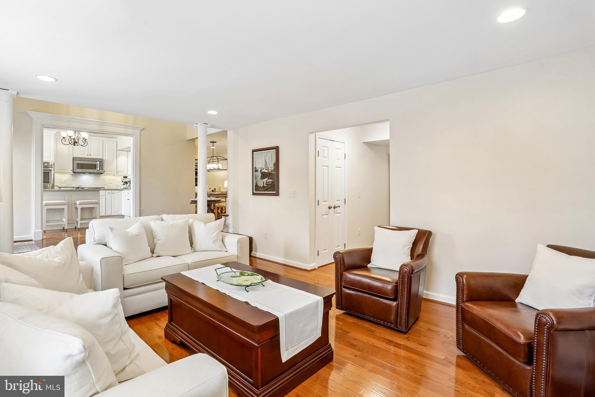 ORCHARD HILLS - Residential