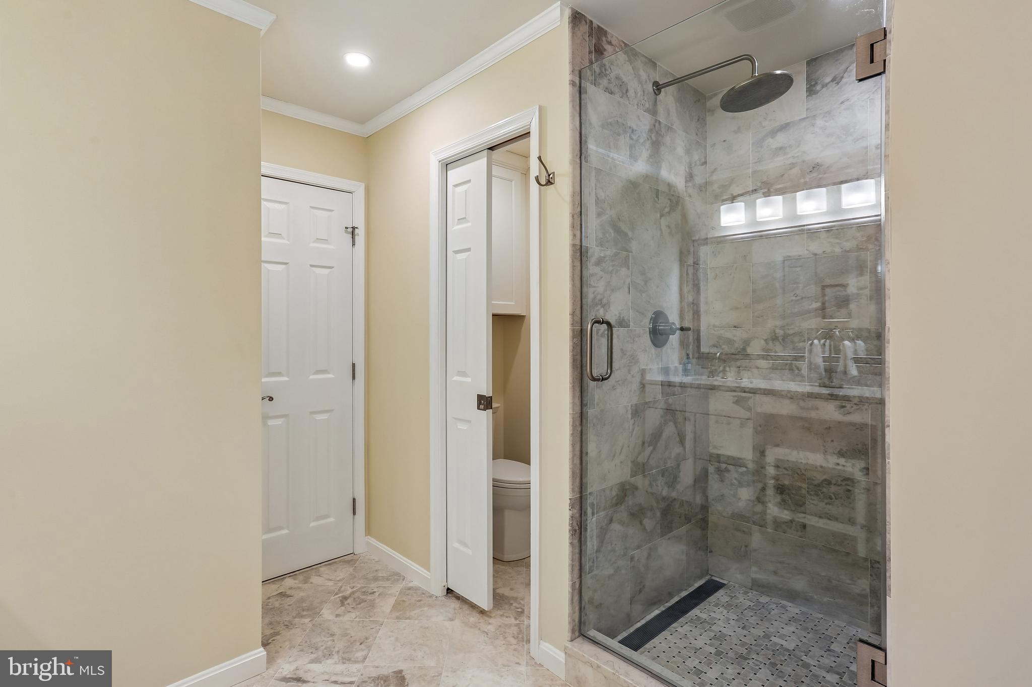 ORCHARD HILLS - Residential