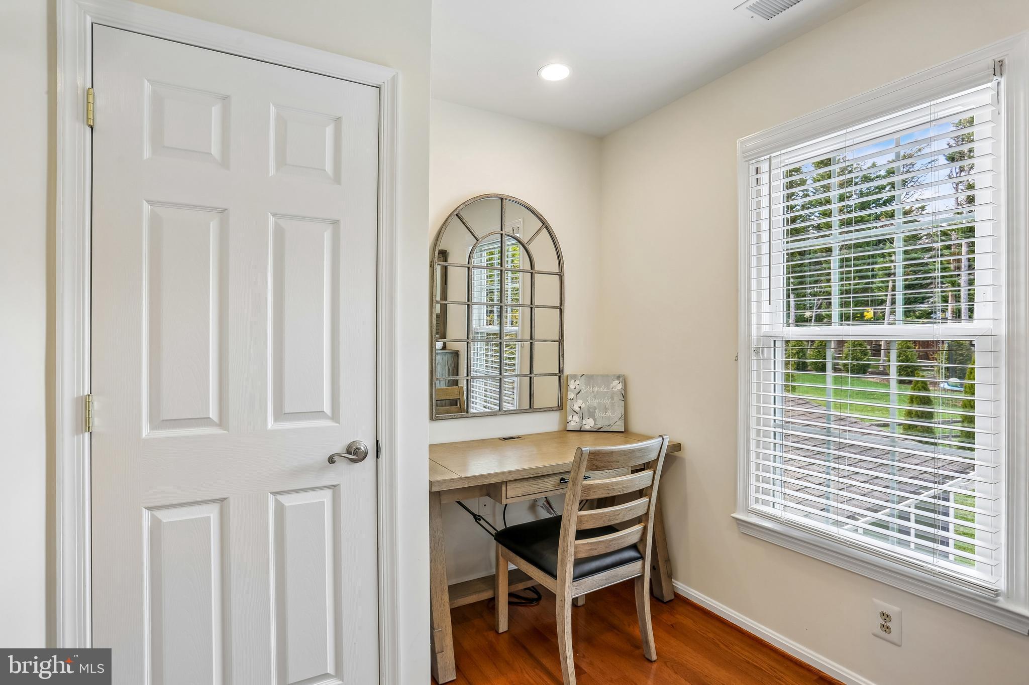 ORCHARD HILLS - Residential