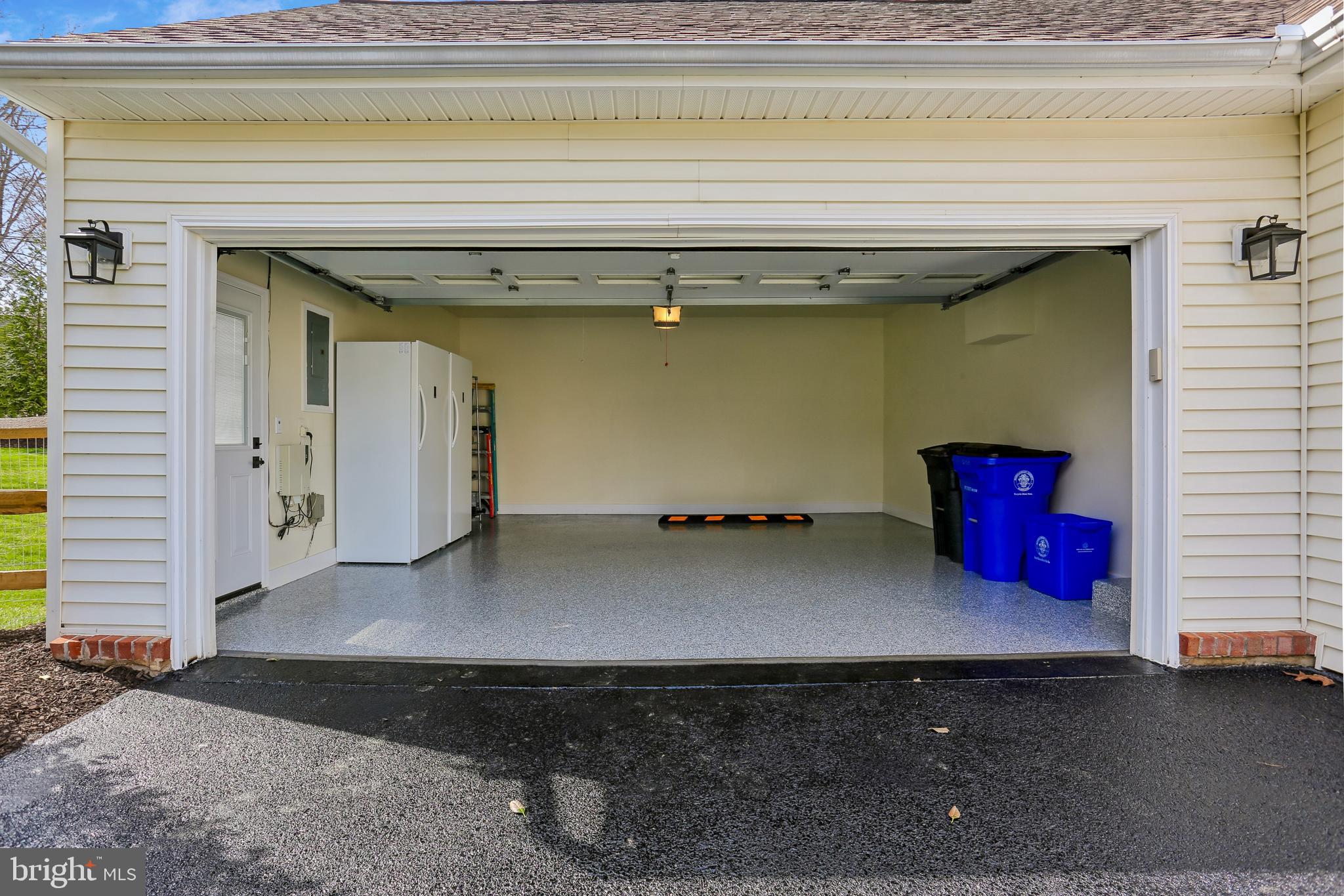 ORCHARD HILLS - Residential