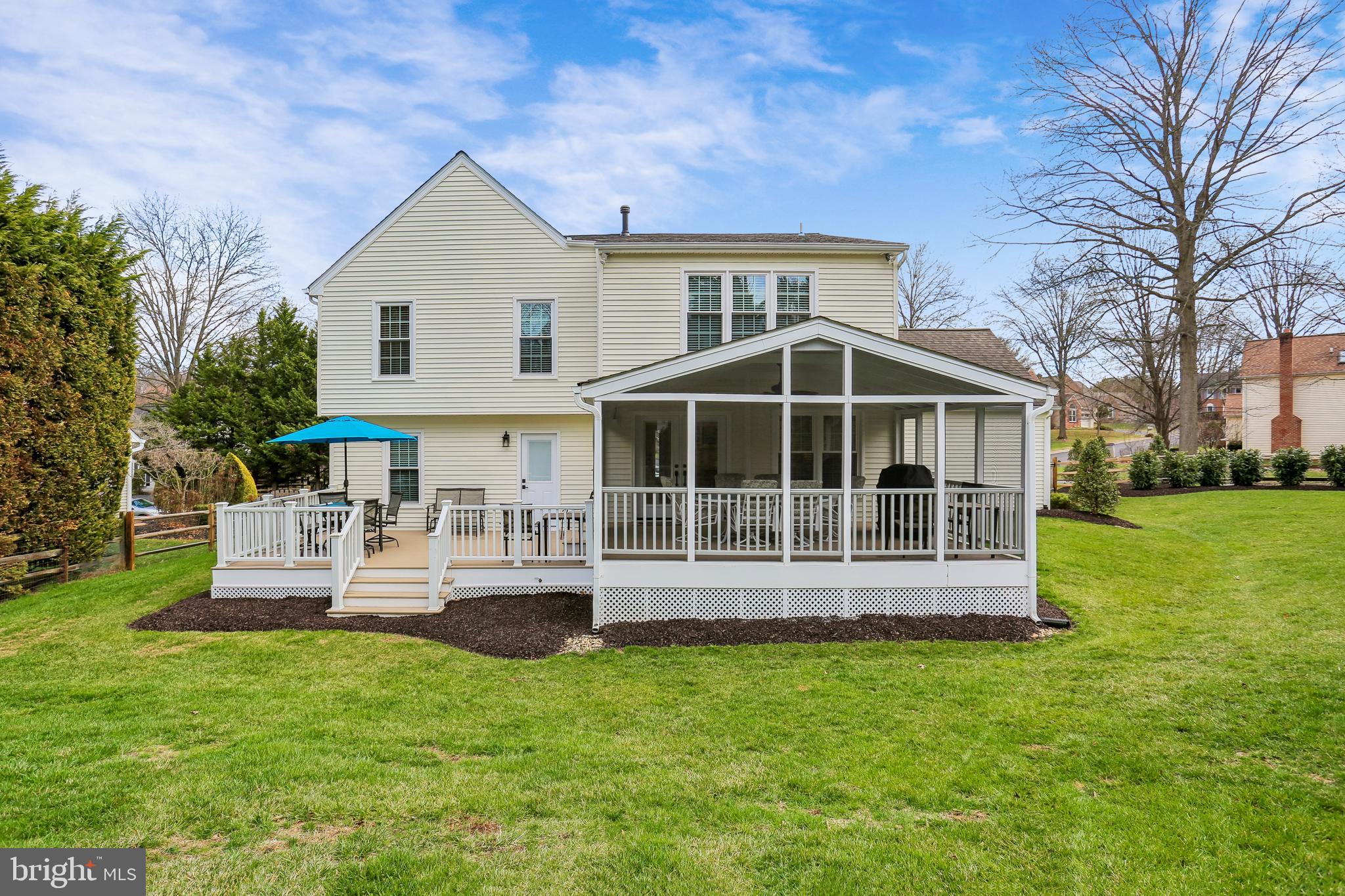 ORCHARD HILLS - Residential