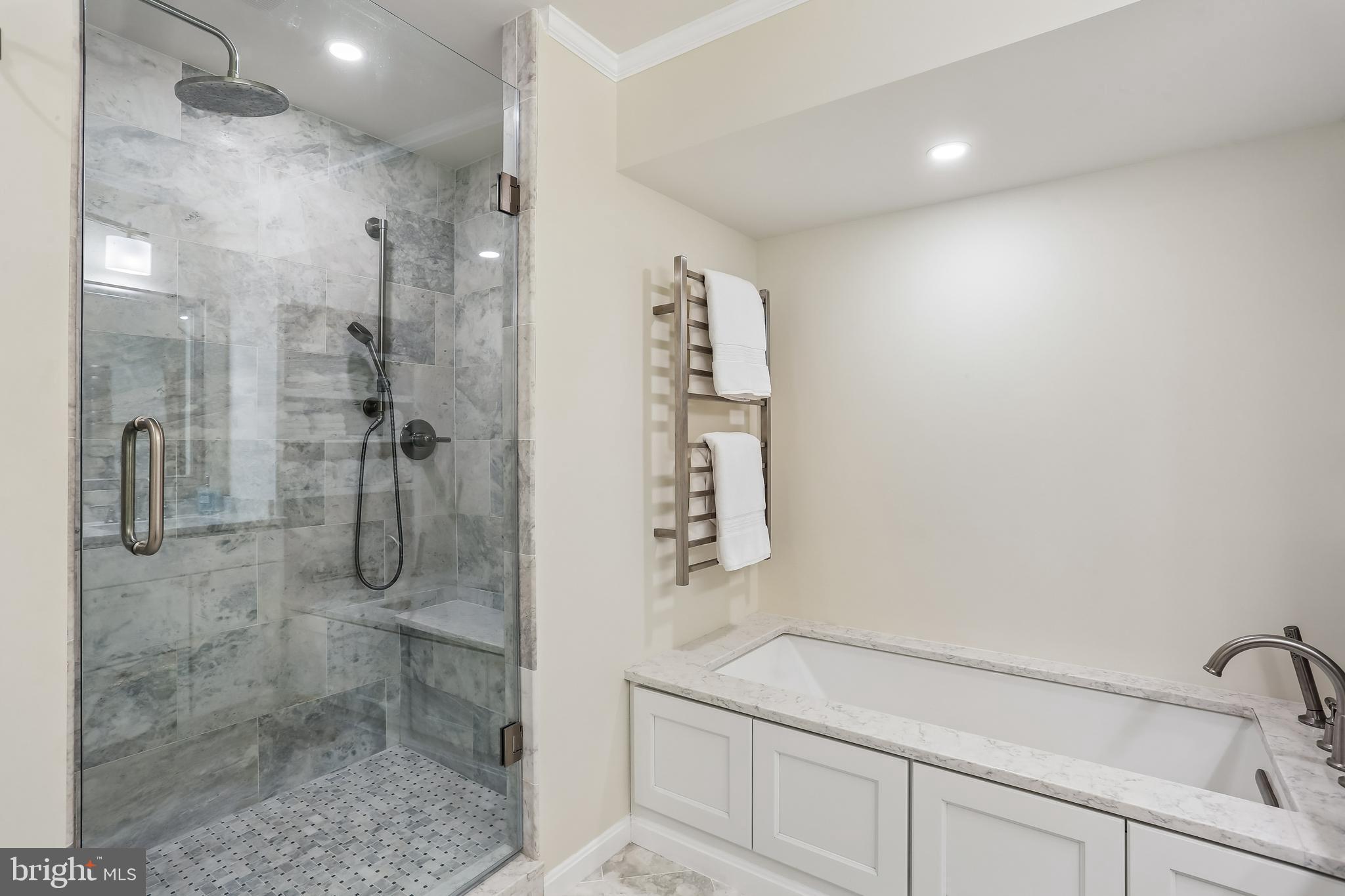 ORCHARD HILLS - Residential