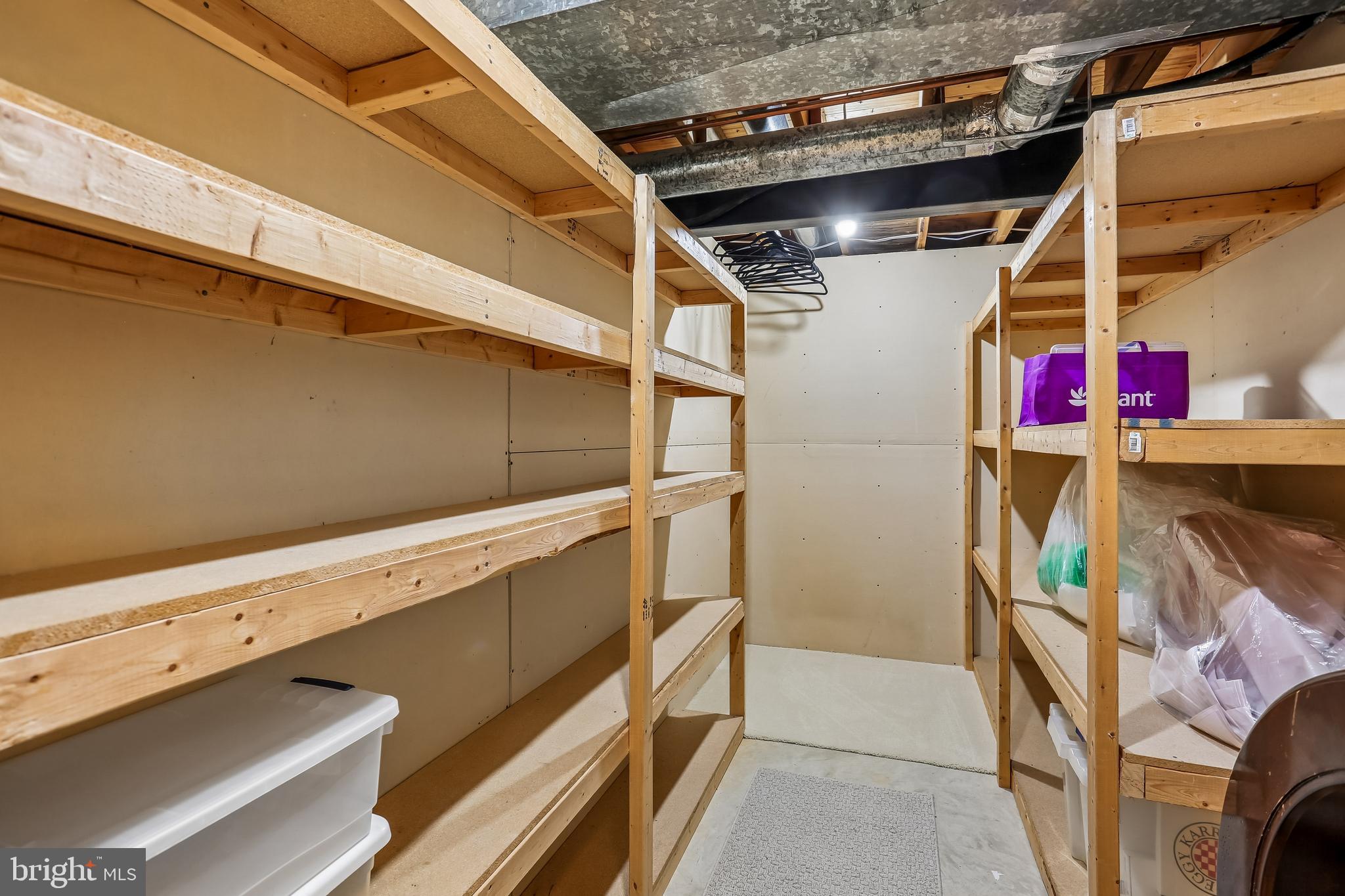 ORCHARD HILLS - Residential