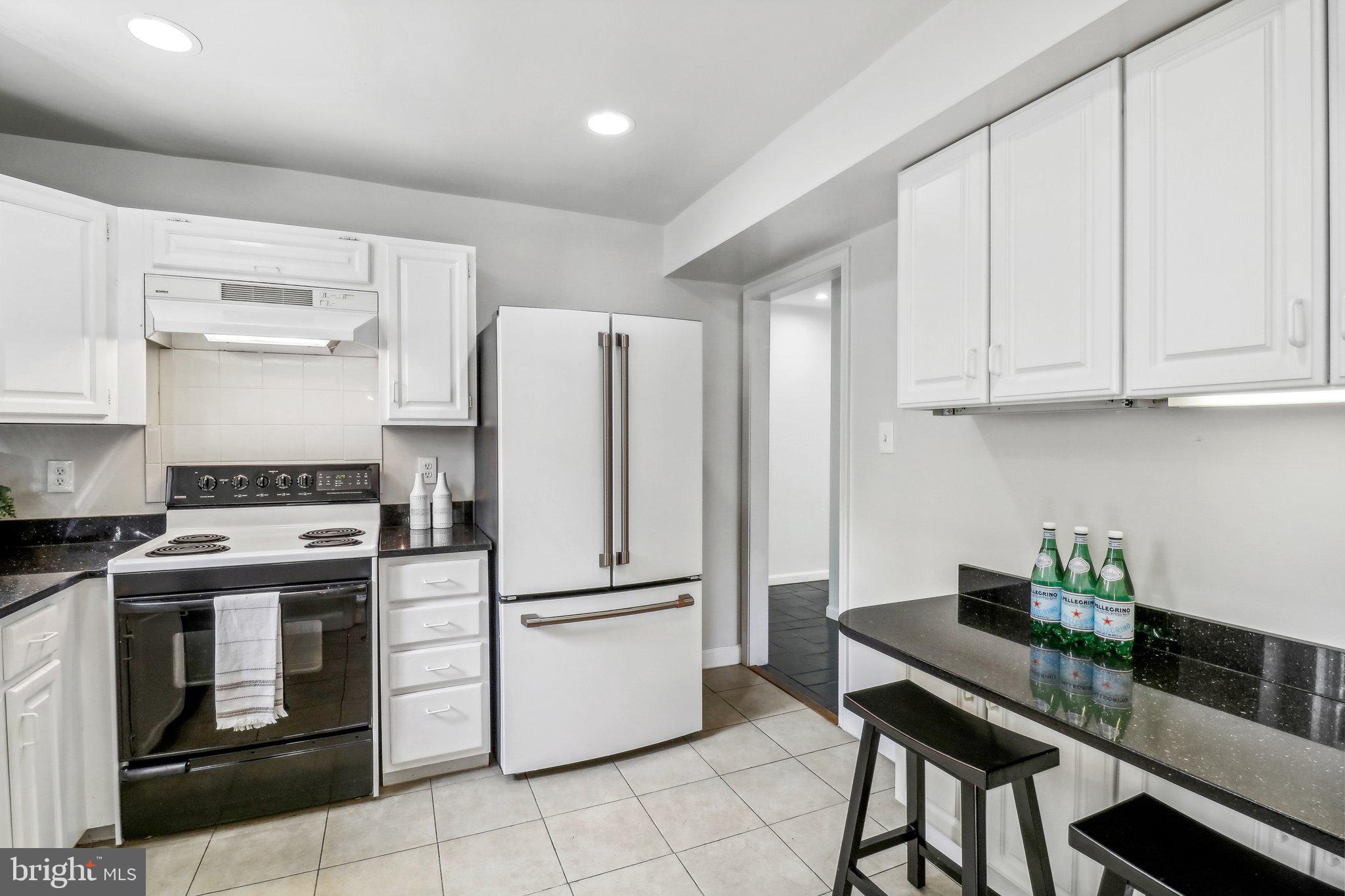 KENWOOD FOREST - Residential