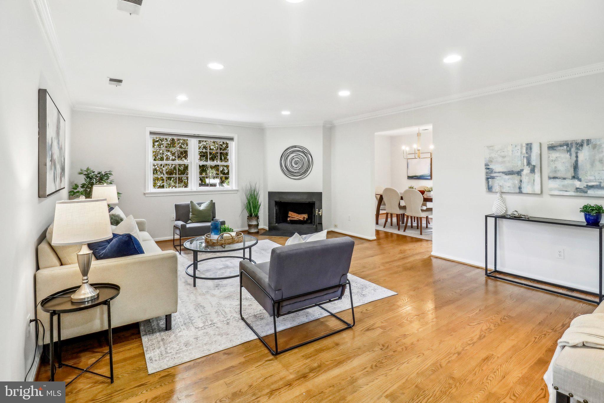 KENWOOD FOREST - Residential