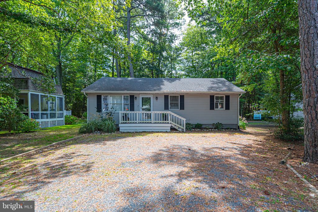 Photo of 62 Ocean Parkway, OCEAN PINES - BERLIN, MD 21811 (MLS # MDWO2033080)