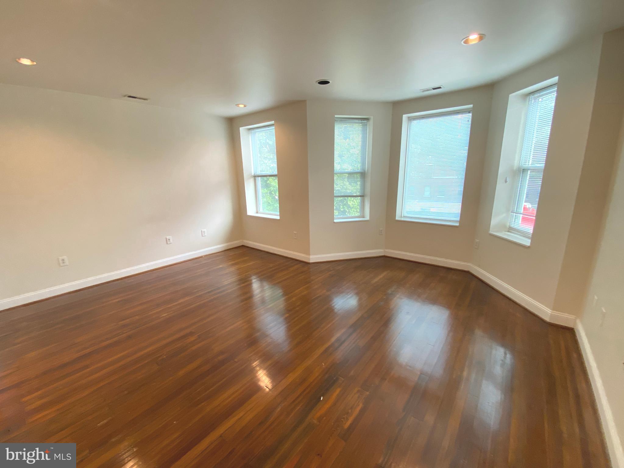 75 NEW YORK AVENUE NW