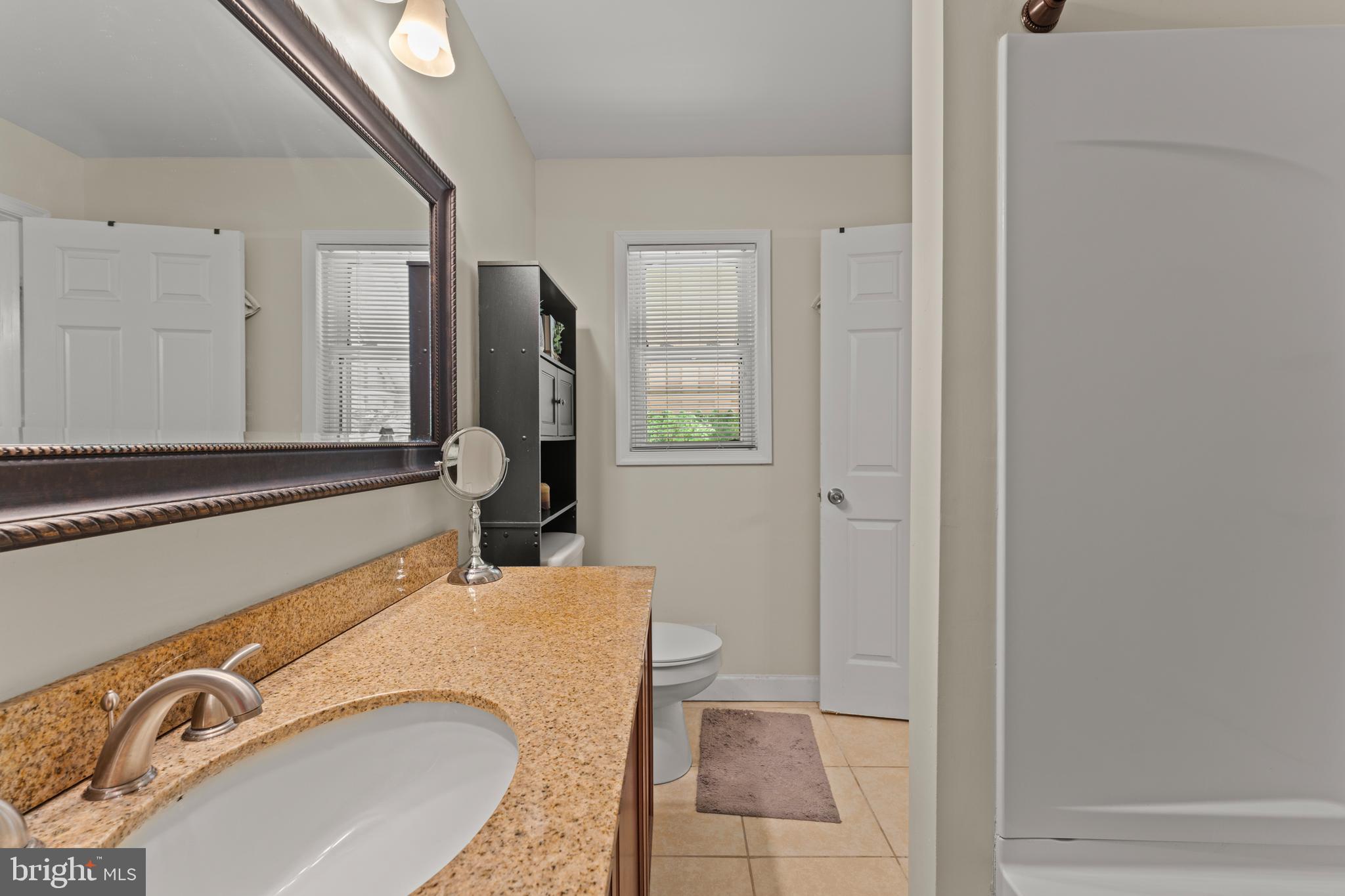 FOREST MANOR - Residential