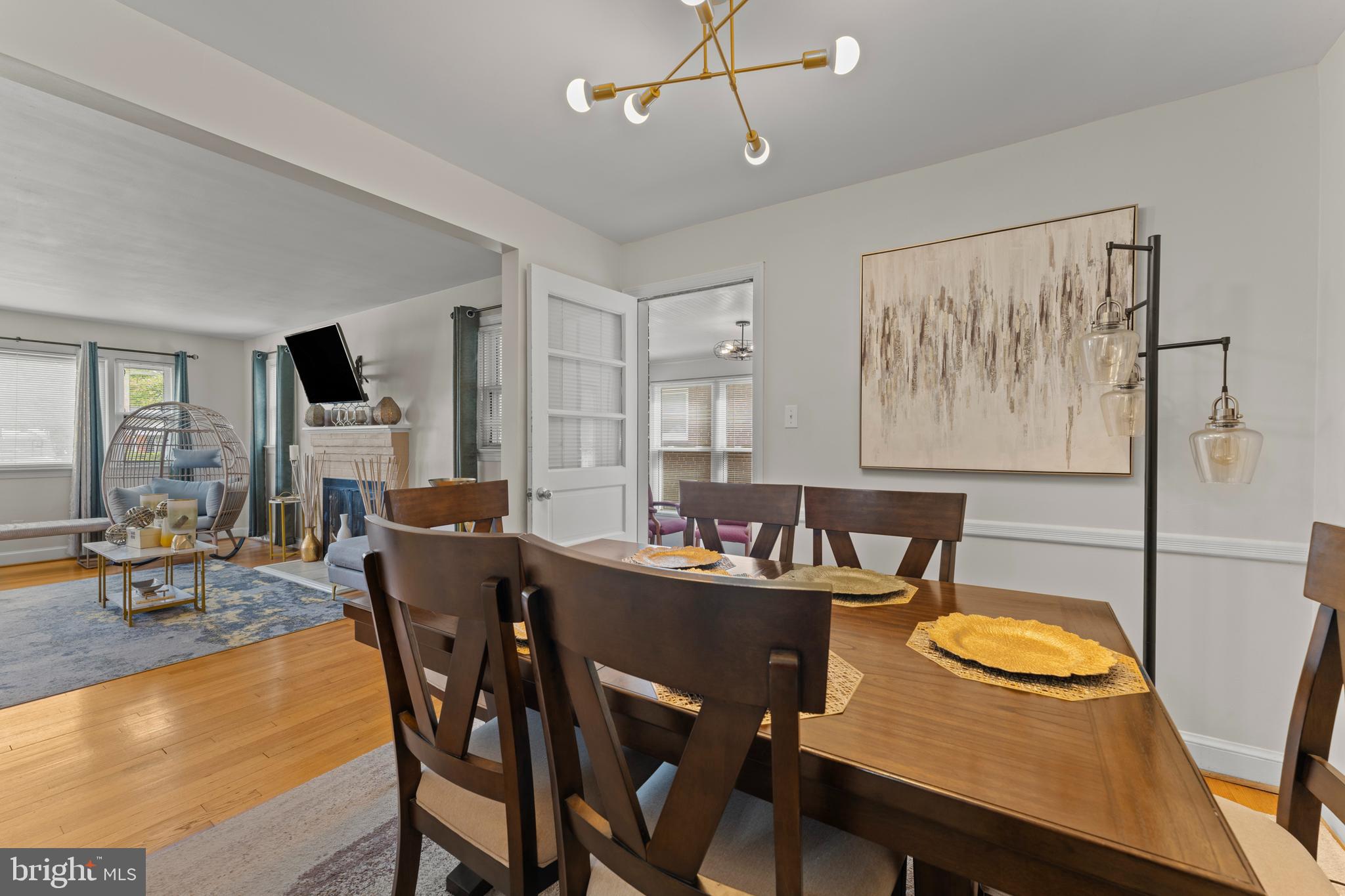 FOREST MANOR - Residential