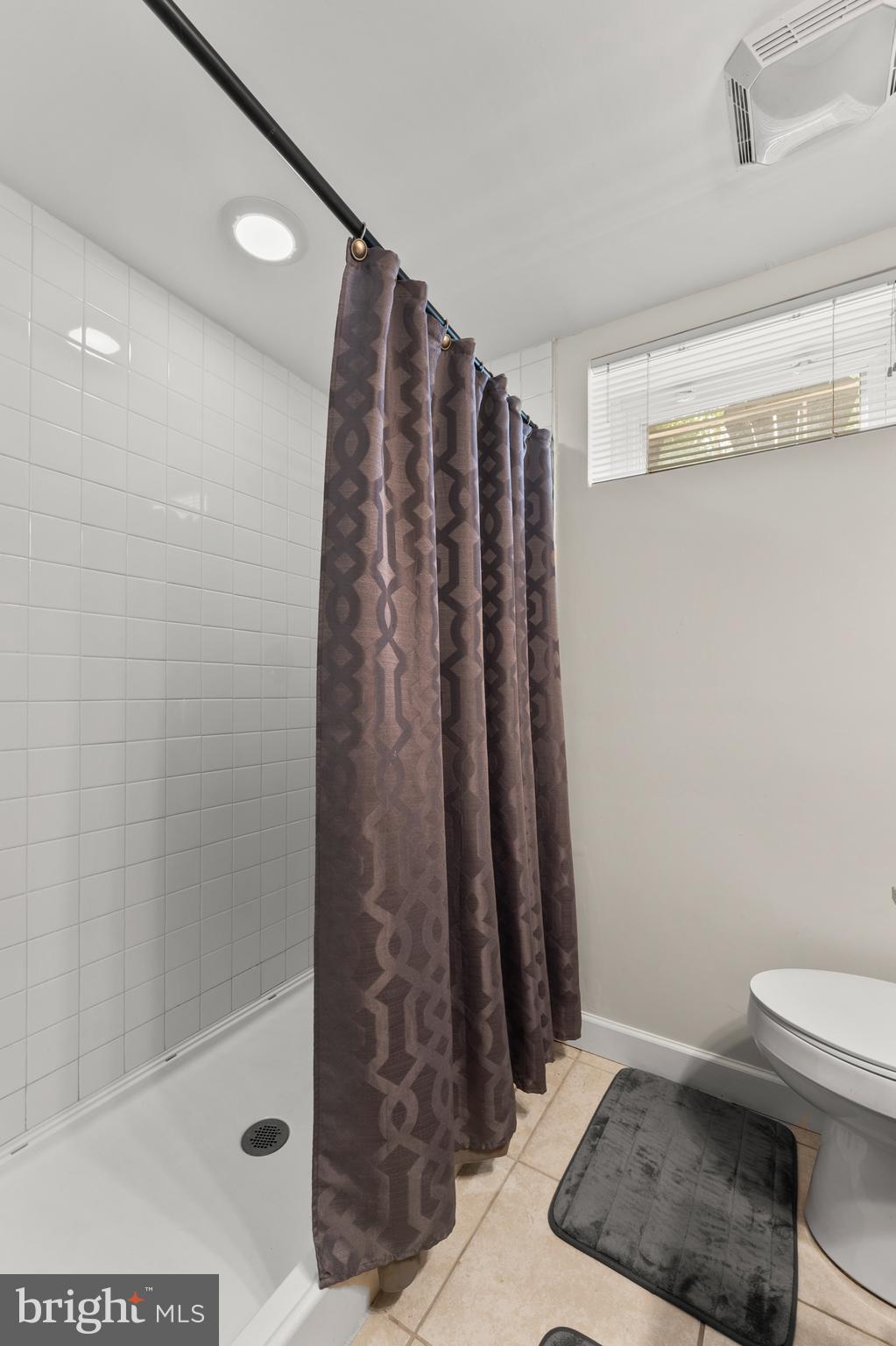 FOREST MANOR - Residential