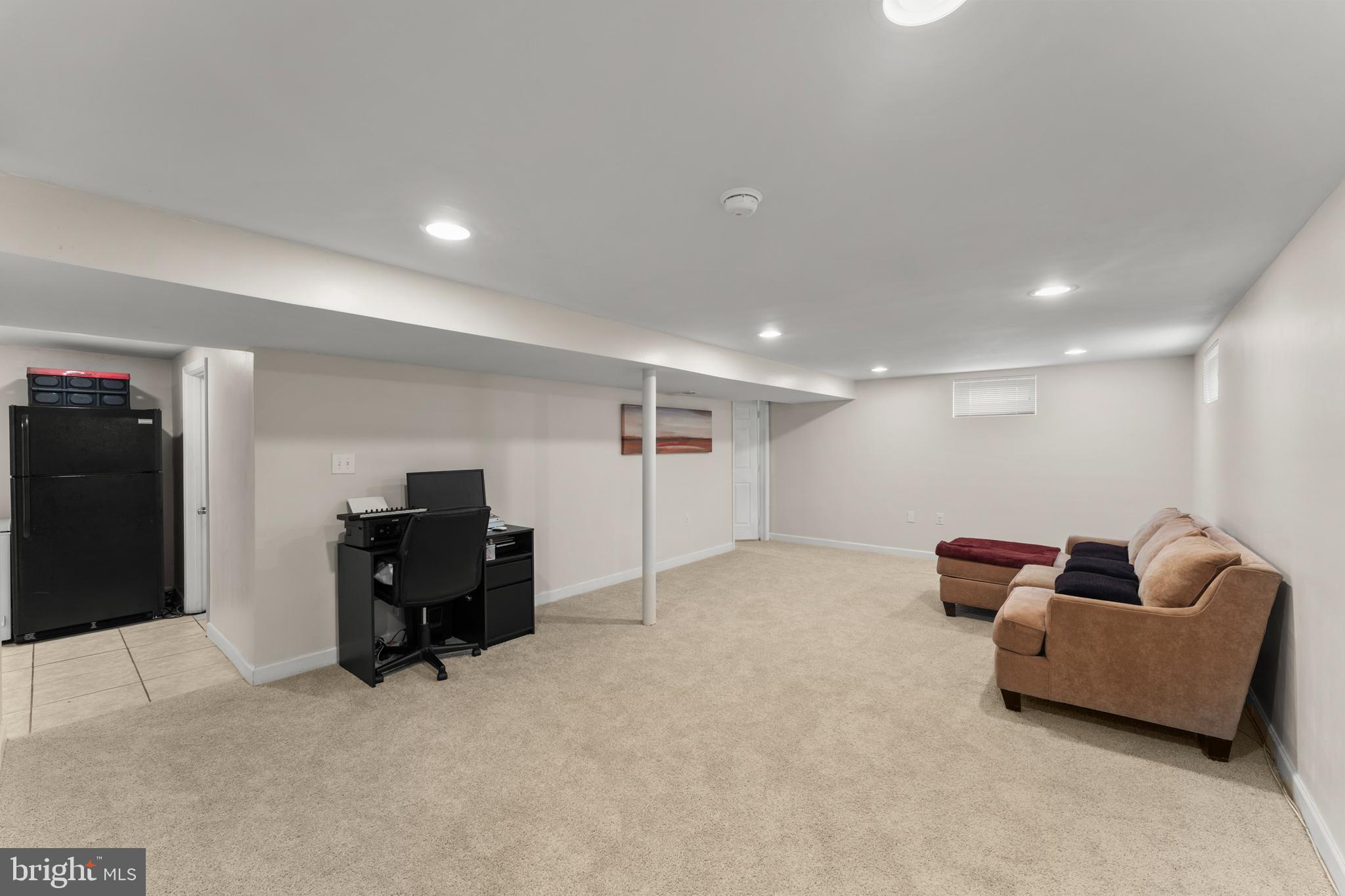 FOREST MANOR - Residential