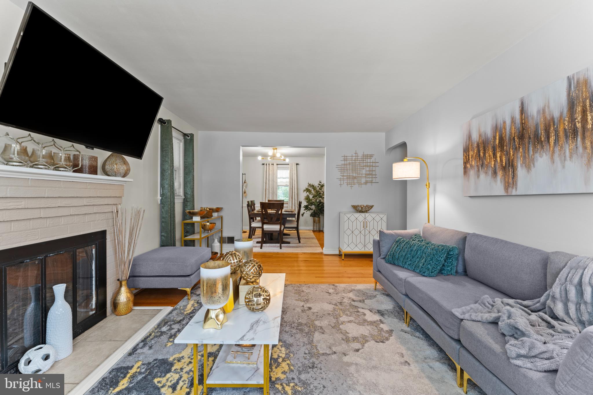 FOREST MANOR - Residential