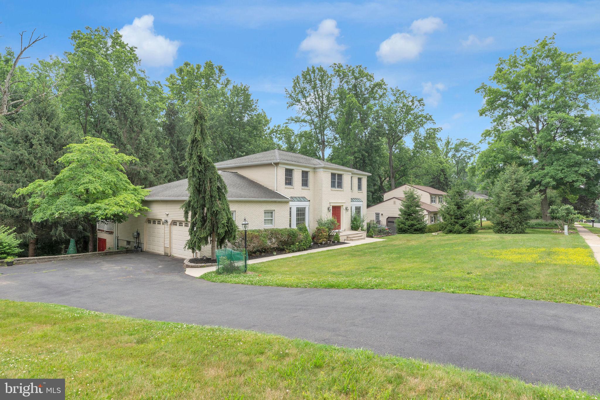 23 WILLIS DRIVE