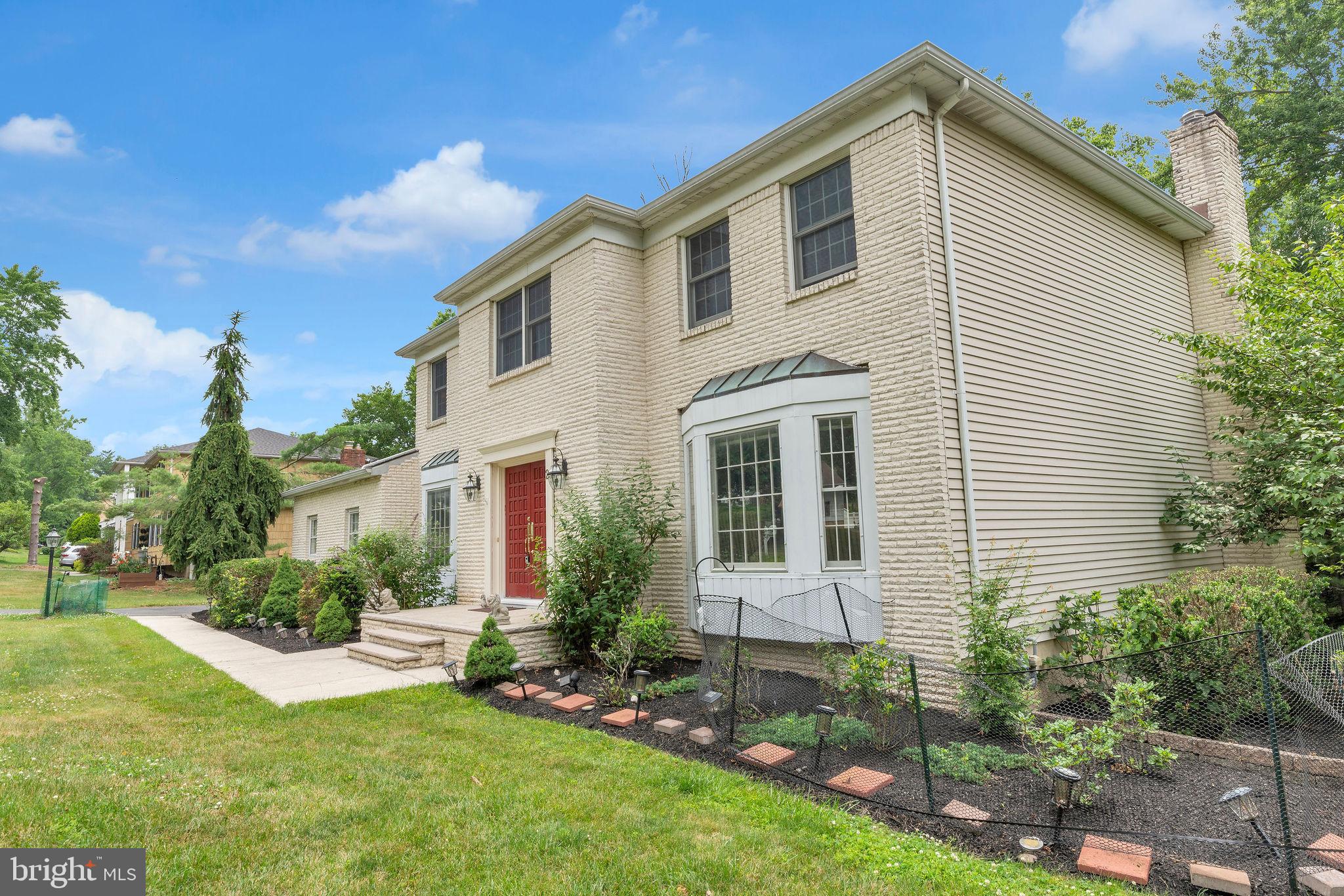 23 WILLIS DRIVE