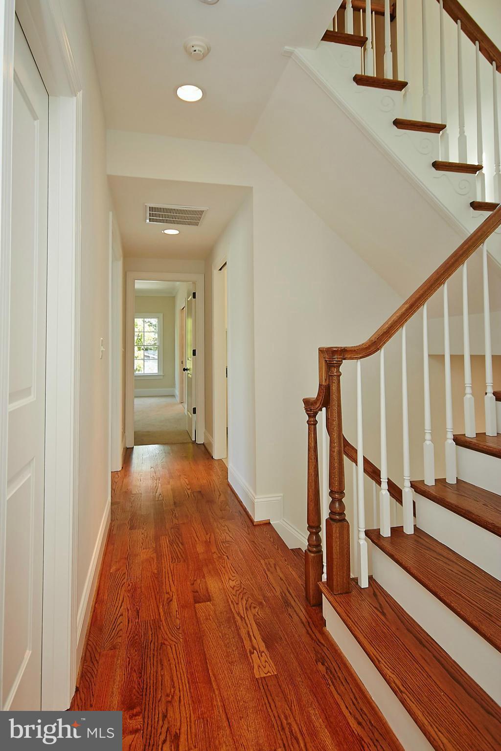 CLARENDON - Residential