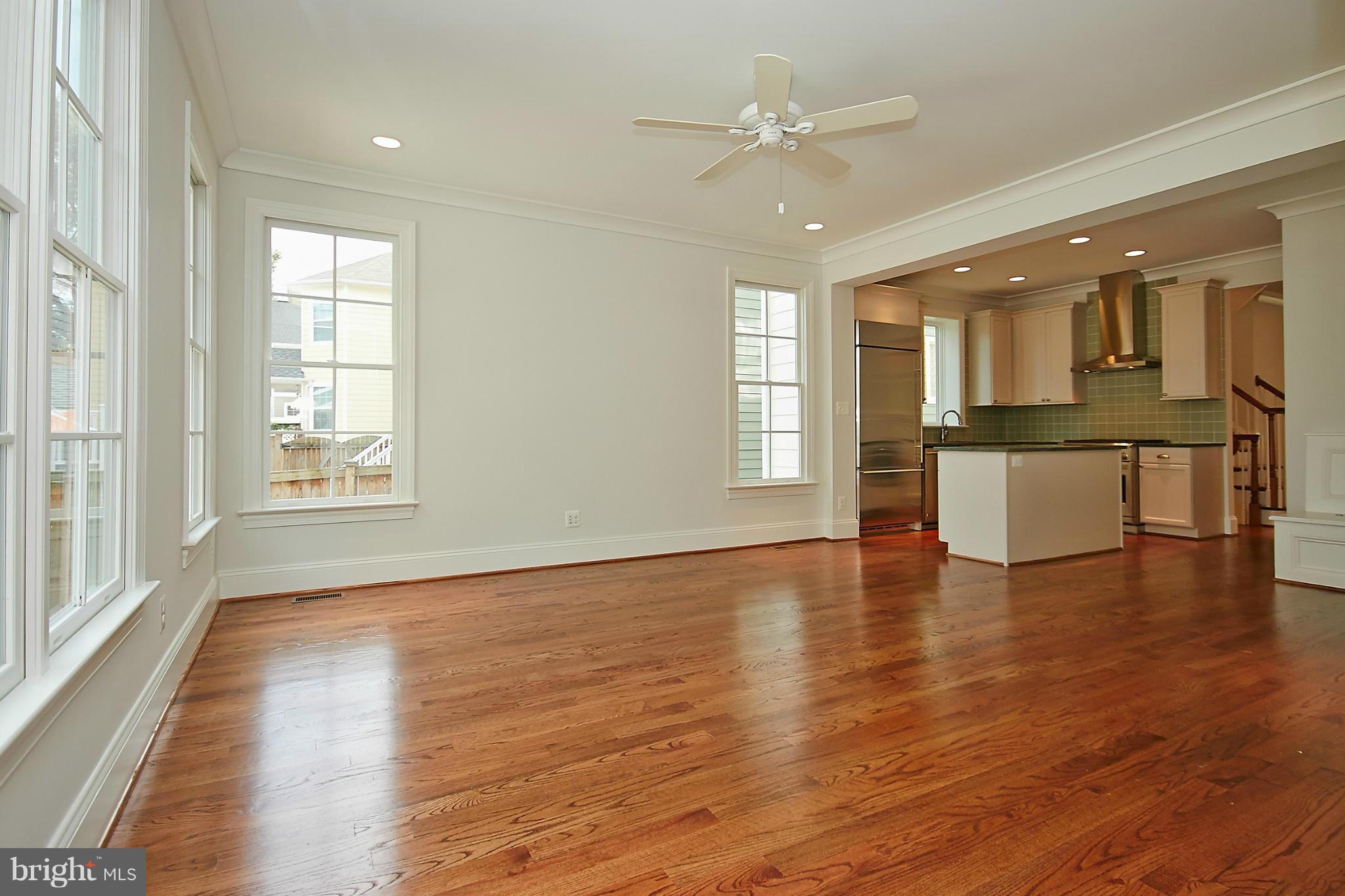 CLARENDON - Residential