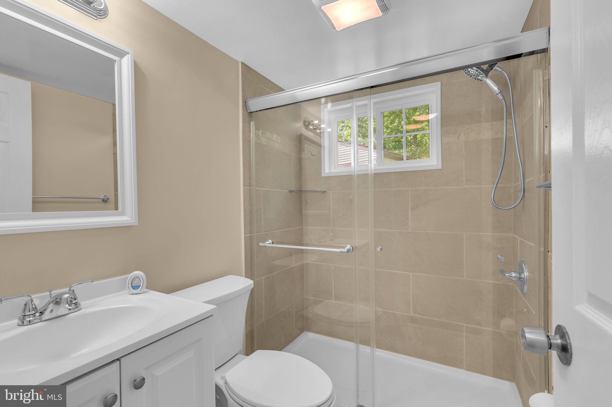 BURTON KNOLLS - Residential