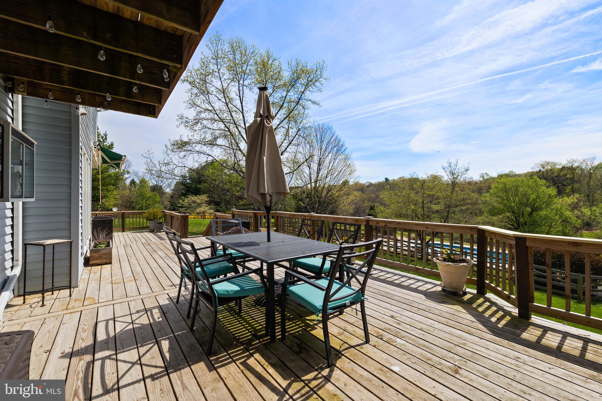 HUNTRIDGE NORTH - Residential