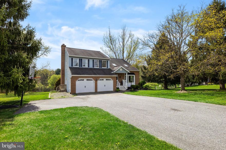 19007 Hunt Pass Court is an open style colonial in sought after Hunt Ridge North.  Aside from a functional layout, this home has multiple decks, a gorgeous property with fenced in-ground pool, an abundance of manicured yard and a bit of the stream creeping along the wooded rear of the lot.  This home is move-in ready with thoughtful updates along the way.  New butcher block countertops perfectly compliment the kitchen cabinets and the additional island space is the perfect place to set up for parties or catch your keys and mail at day's end.  The spacious primary bedroom has a private deck and spacious bathroom with jetted tub, tiled shower, private commode and dual vanities. The finished lower level is a great space to come in from the pool or use in numerous different ways! Updates include: HVAC, HWH, Deck, Well Tank, Pool Liner and more!  Don't delay, schedule today!