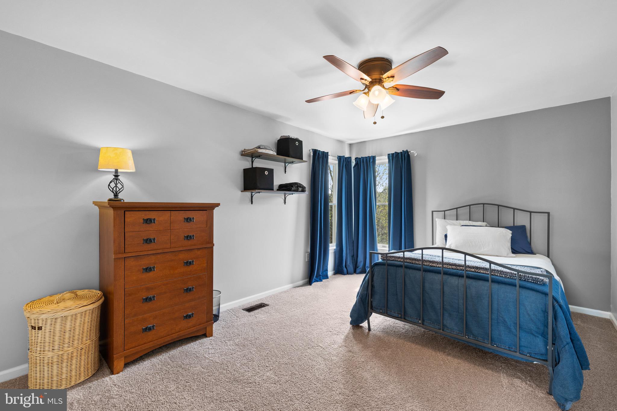 HUNTRIDGE NORTH - Residential