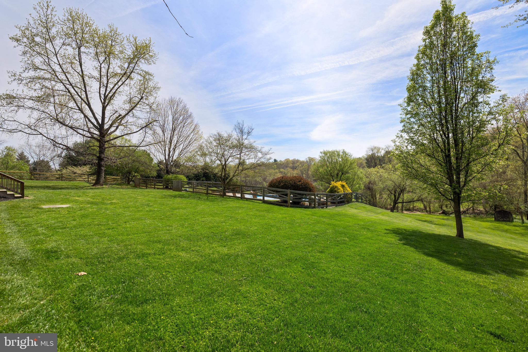 HUNTRIDGE NORTH - Residential