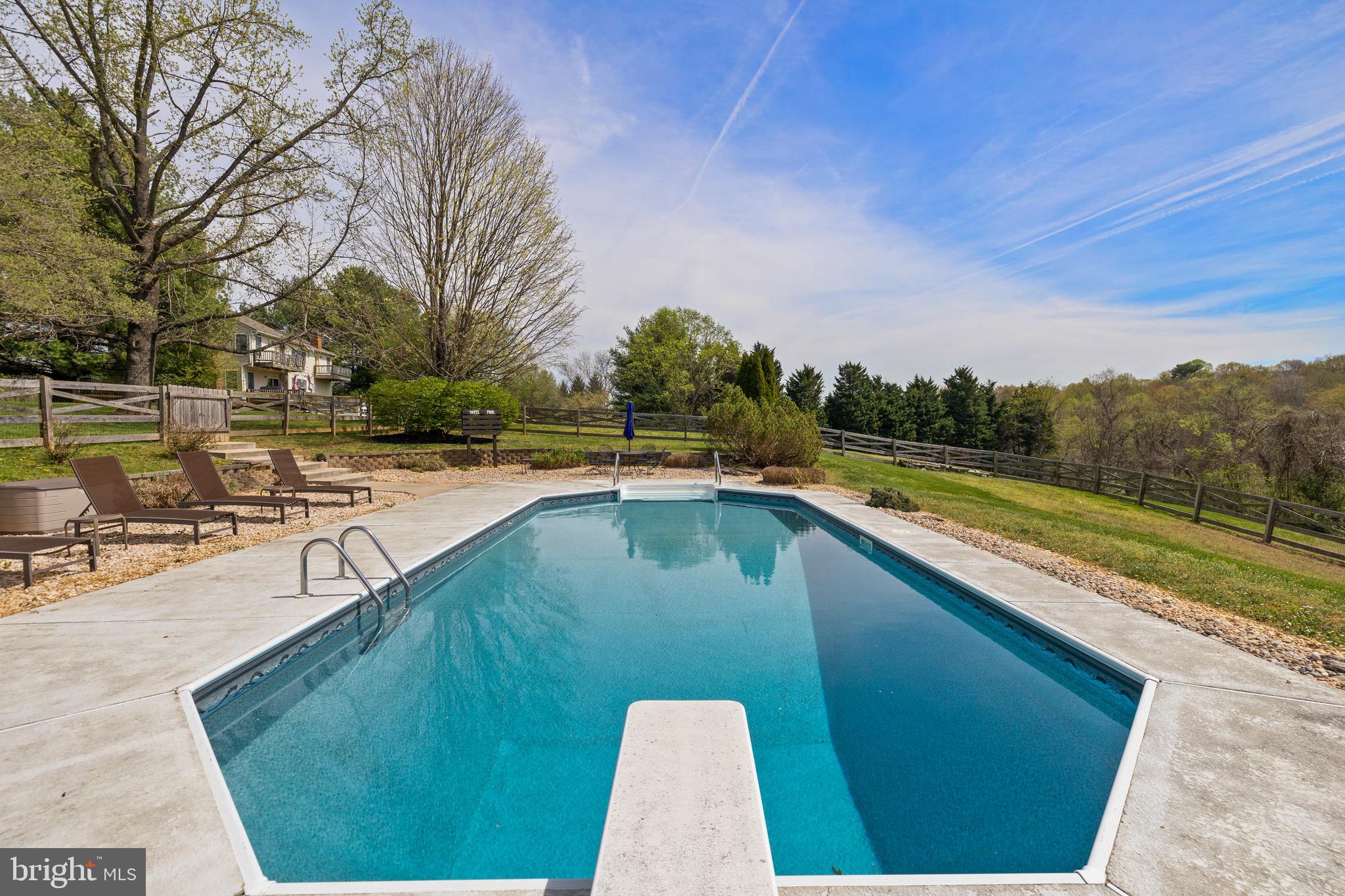 HUNTRIDGE NORTH - Residential