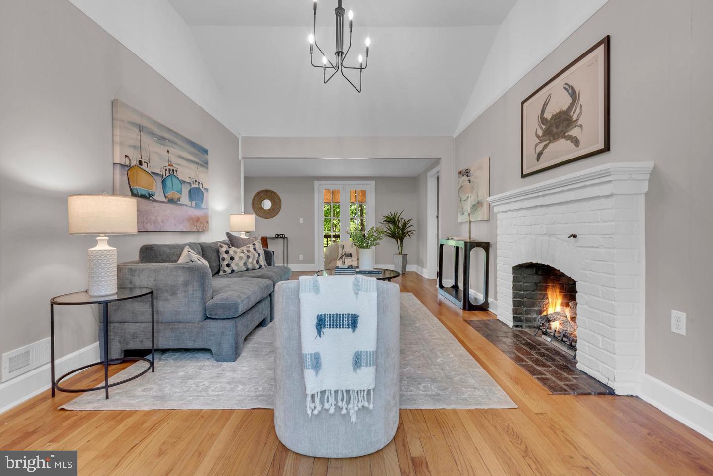 155 RIDGEWAY CIRCLE