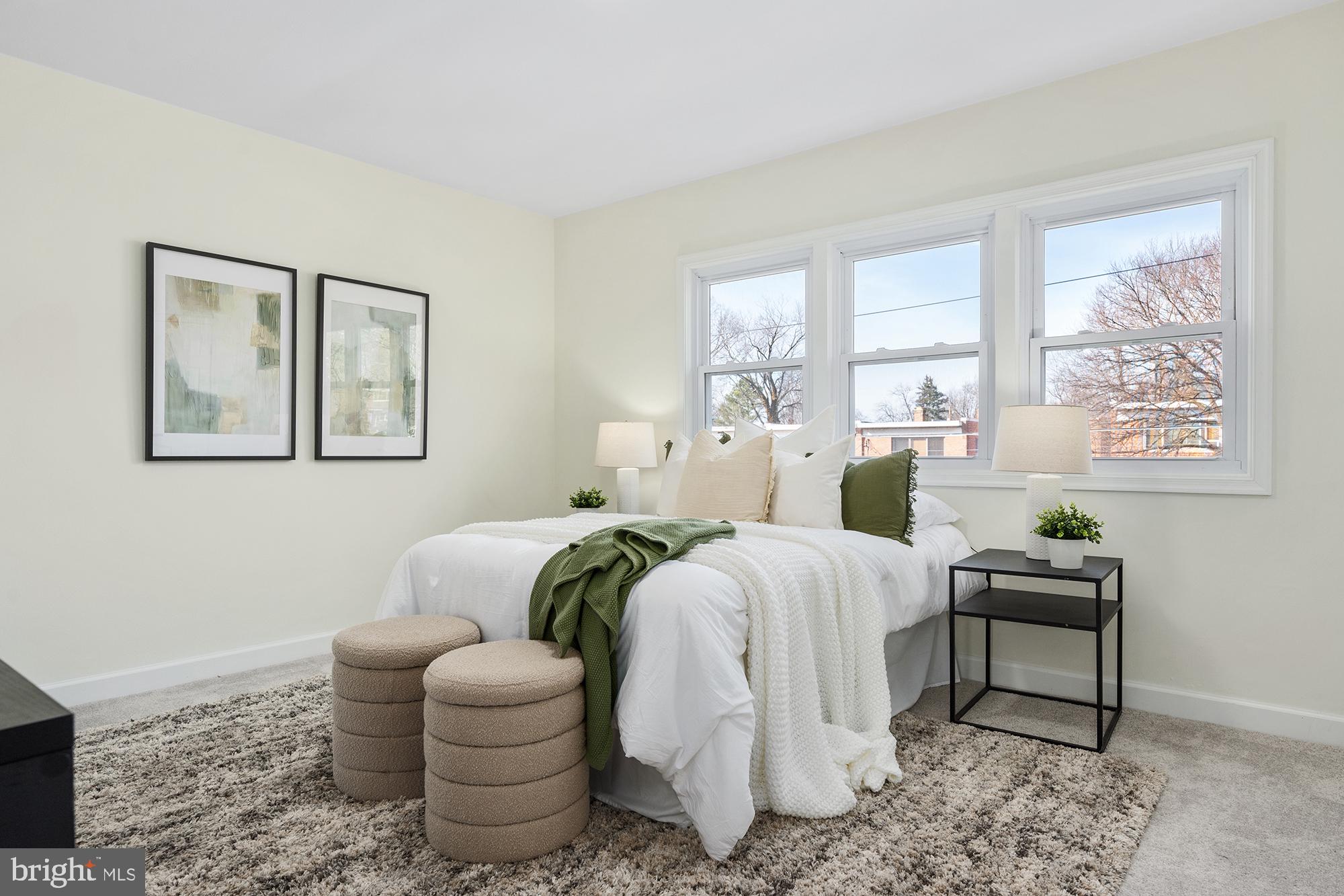 WOOD MANOR - Residential