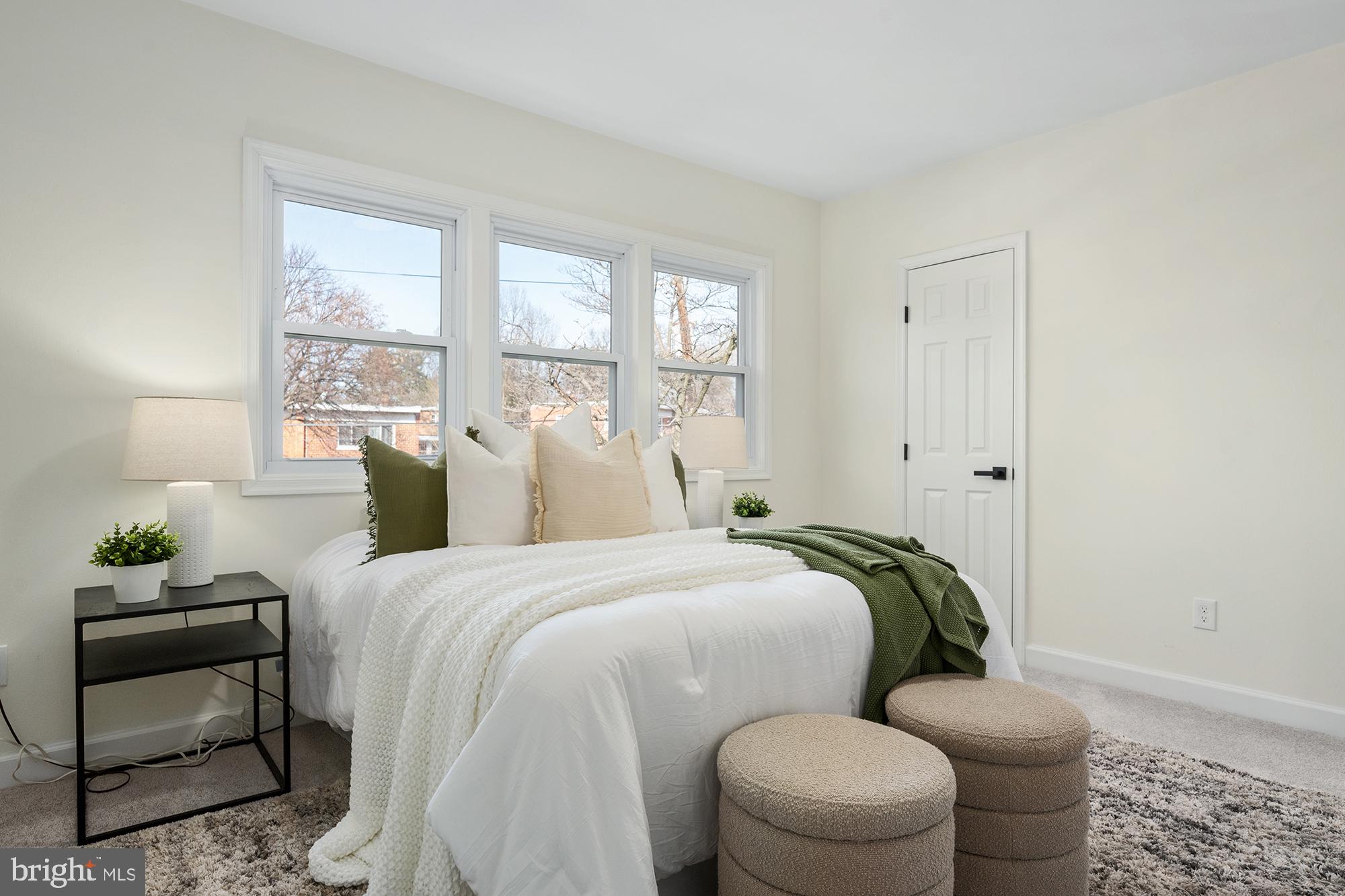 WOOD MANOR - Residential