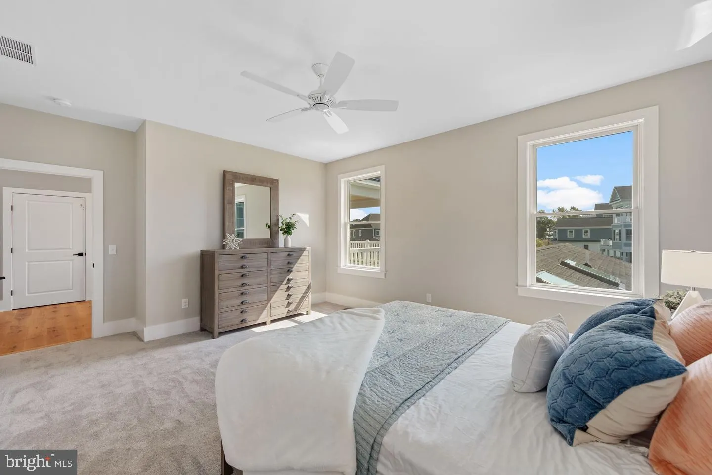 Millsboro, Delaware 19966, United States, 6 Bedrooms Bedrooms, ,6 BathroomsBathrooms,Residential,Pending,25126