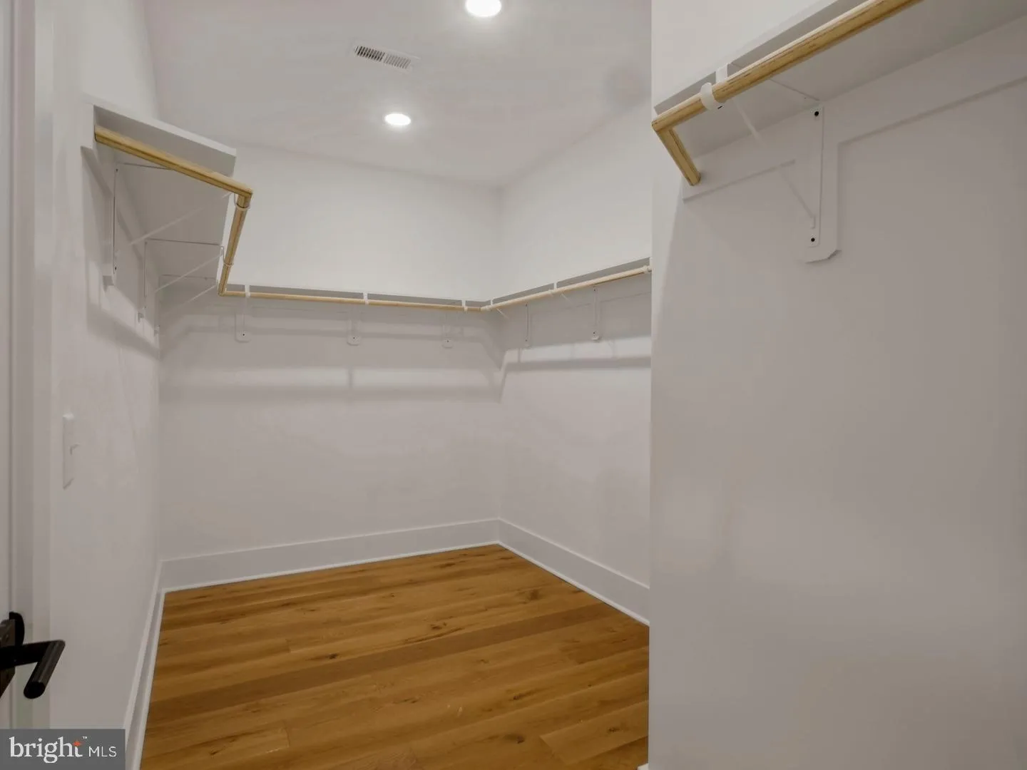 Millsboro, Delaware 19966, United States, 6 Bedrooms Bedrooms, ,6 BathroomsBathrooms,Residential,Pending,25126