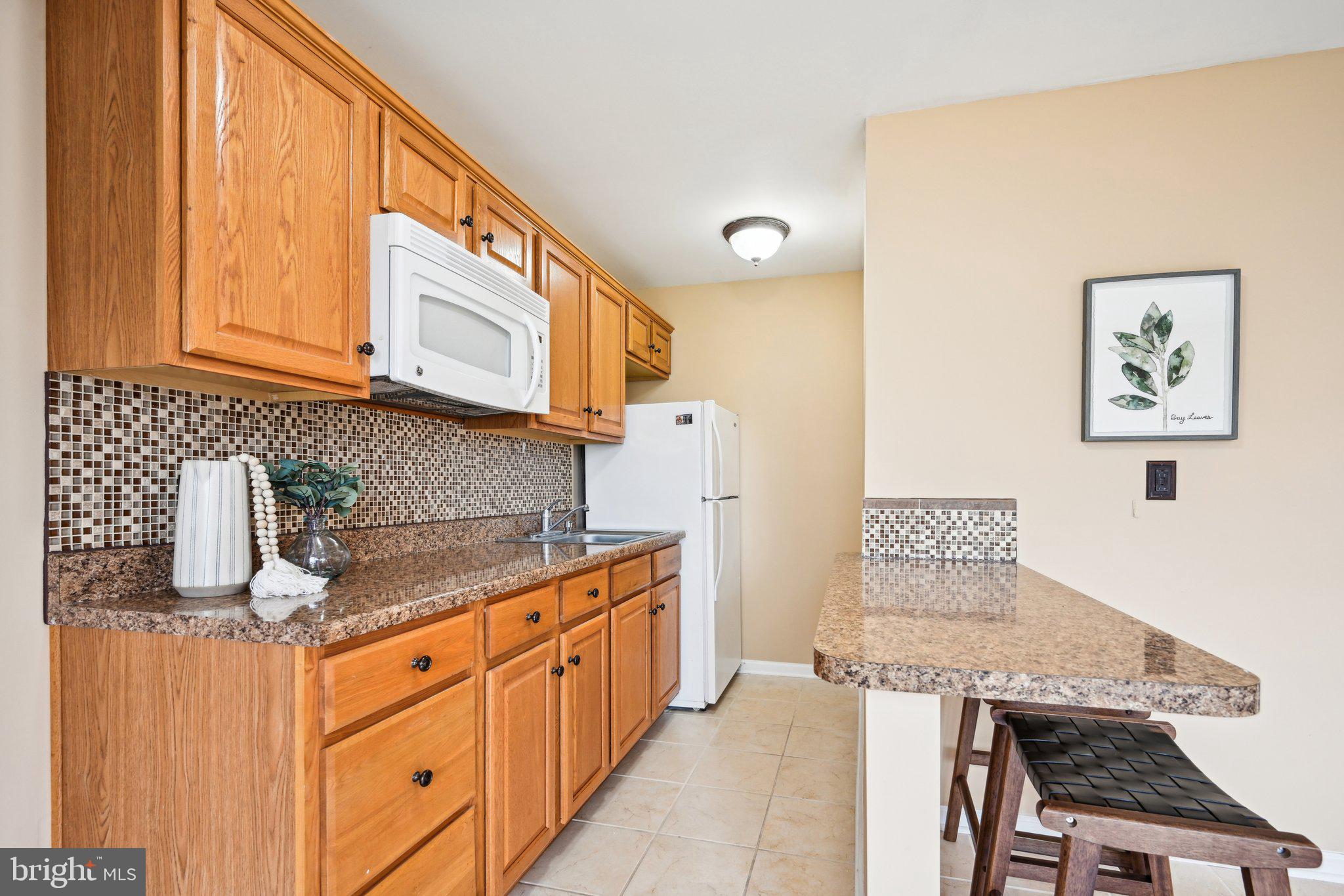 DOYLESTOWN KNOLL - Residential