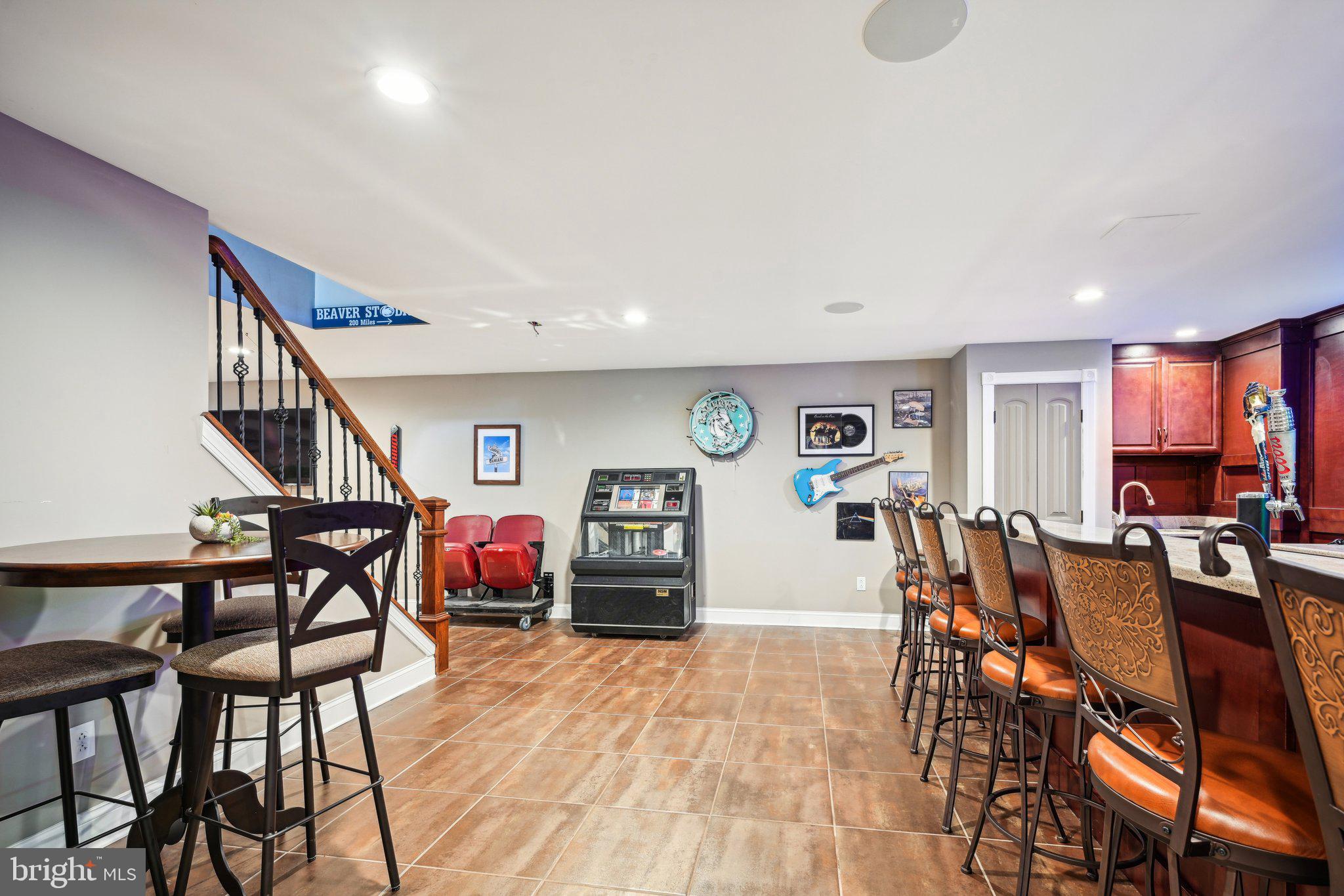 DOYLESTOWN KNOLL - Residential