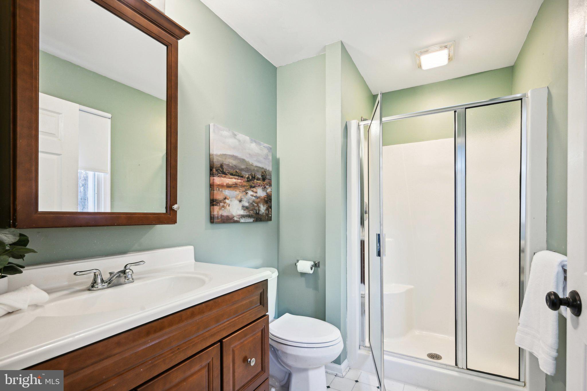 DOYLESTOWN KNOLL - Residential