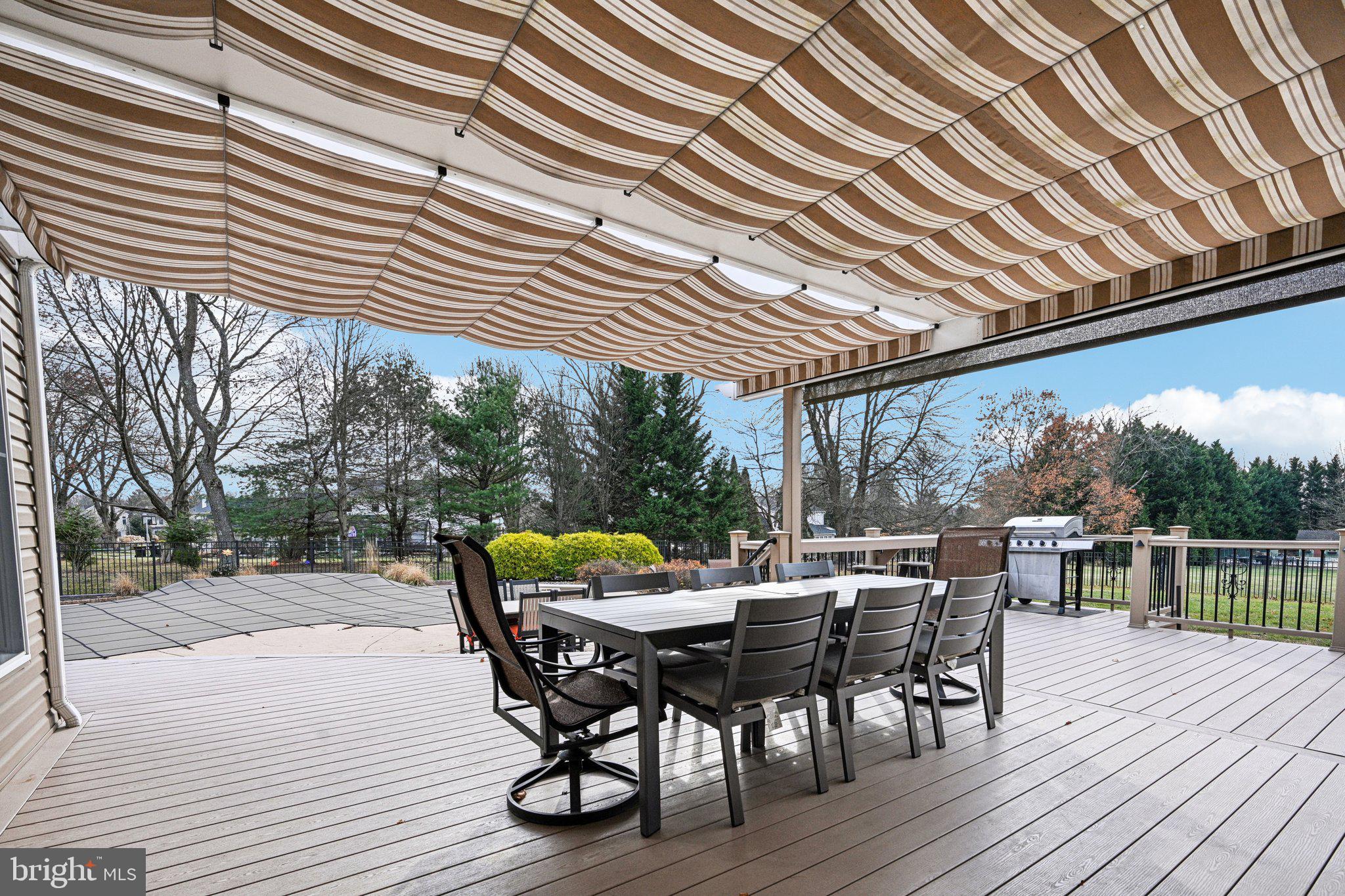 DOYLESTOWN KNOLL - Residential