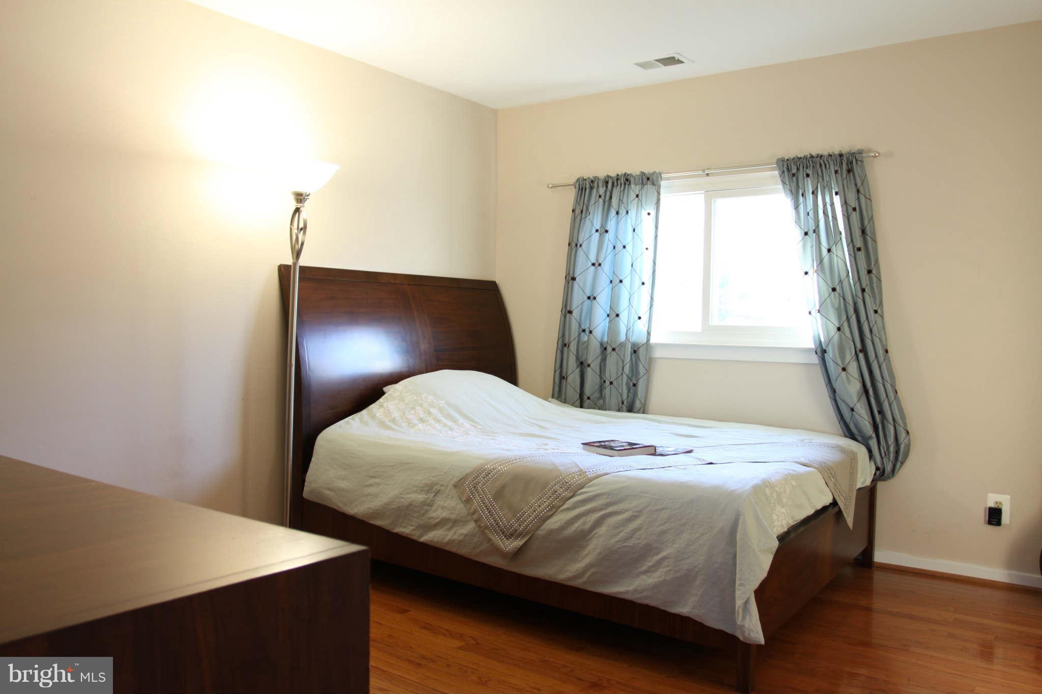 HARRISON GROVE - Residential