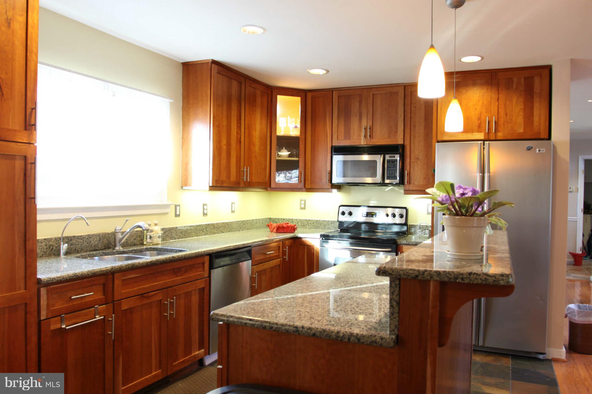 HARRISON GROVE - Residential