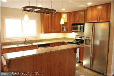 HARRISON GROVE - Residential