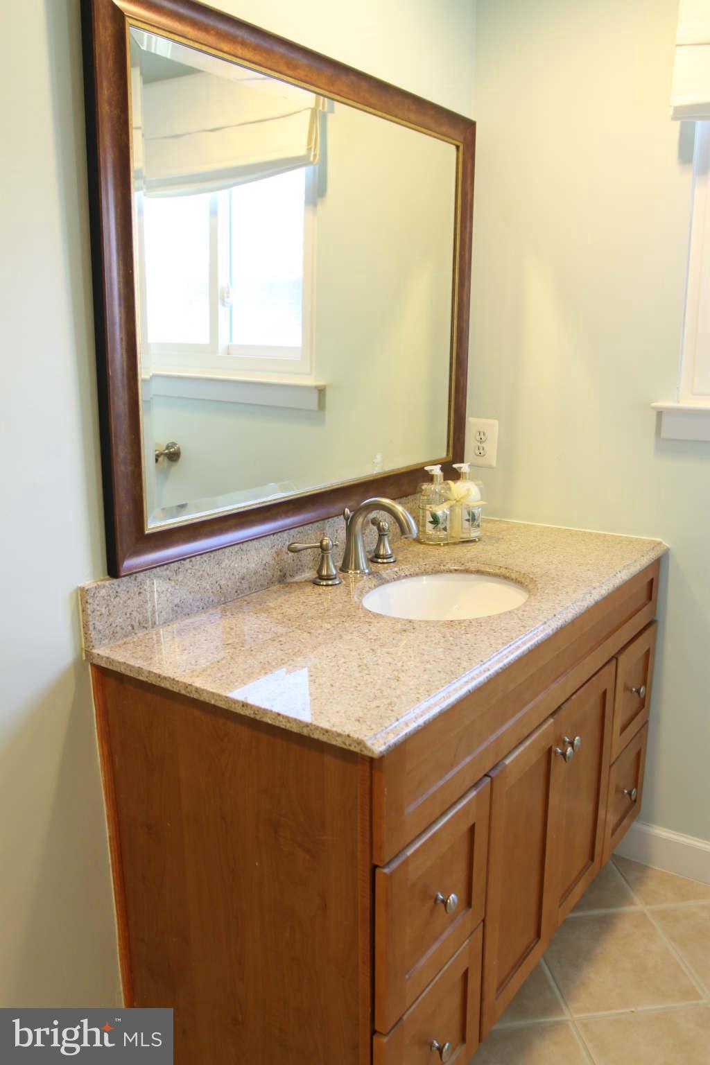 HARRISON GROVE - Residential