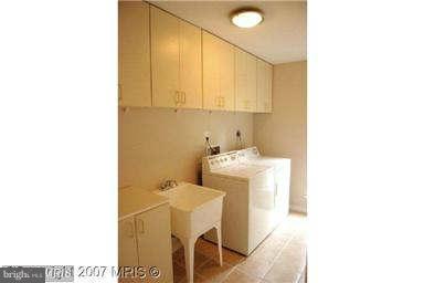 HARRISON GROVE - Residential