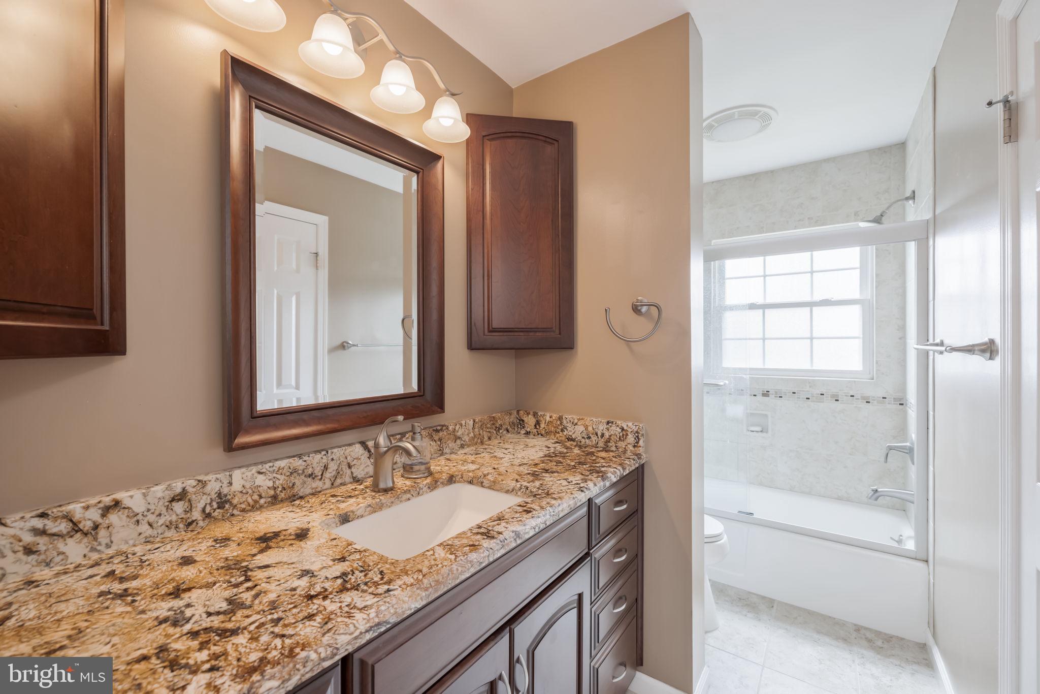 HAYFIELD FARM - Residential Lease